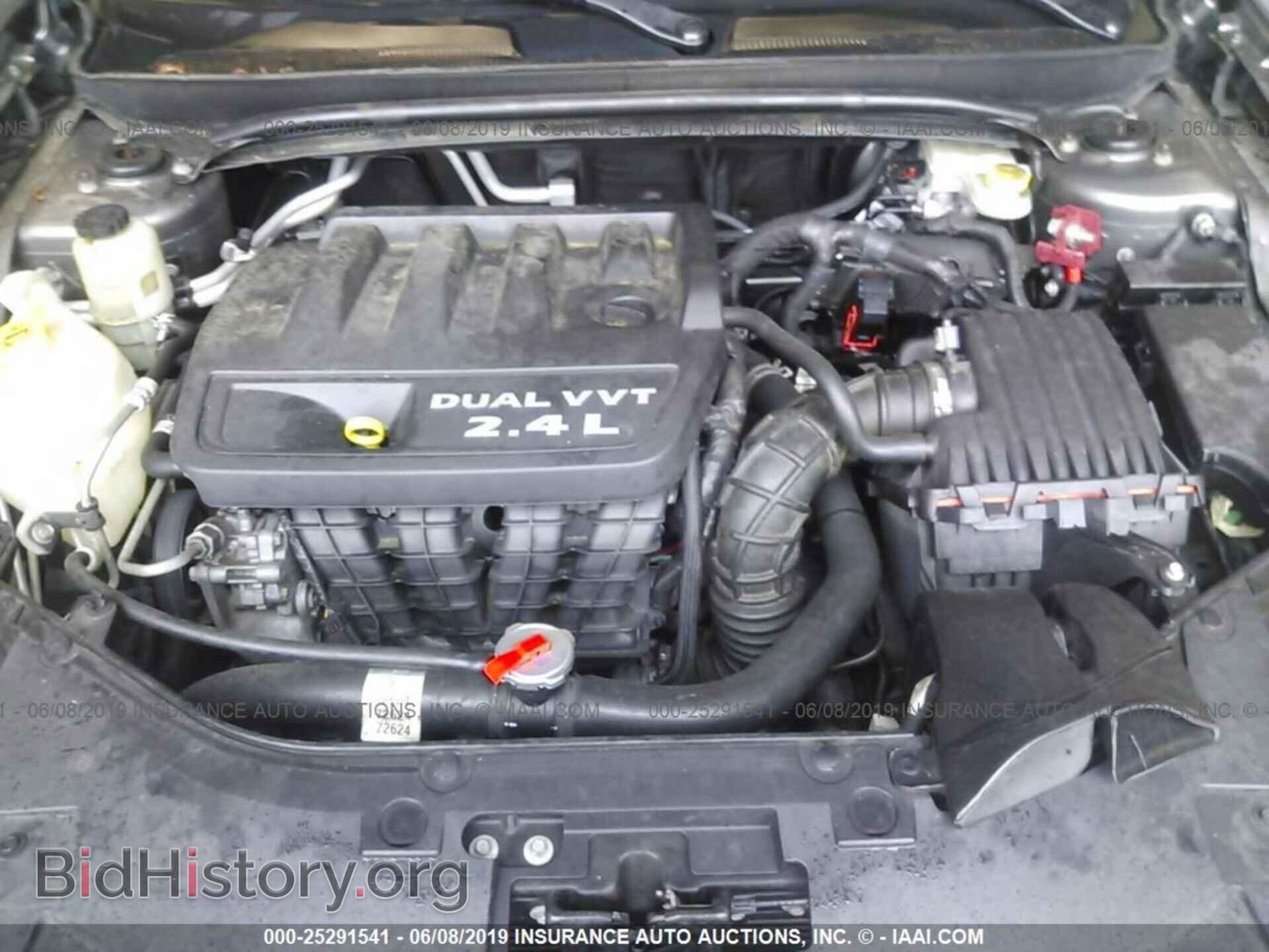 2013 CHRYSLER 200 - VIN: 1C3CCBBB2DN672671 - Photo 10