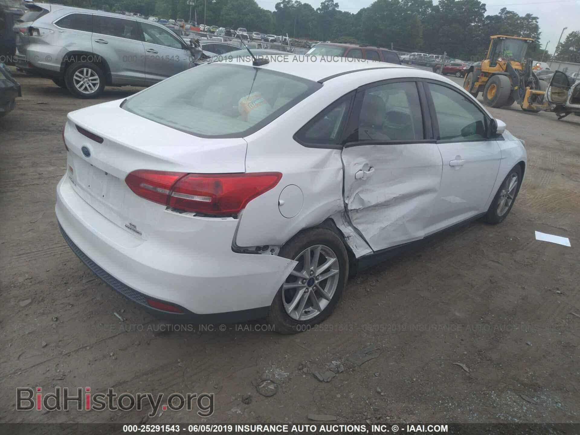 2016 FORD FOCUS - VIN: 1FADP3F2XGL231588 - Photo 4