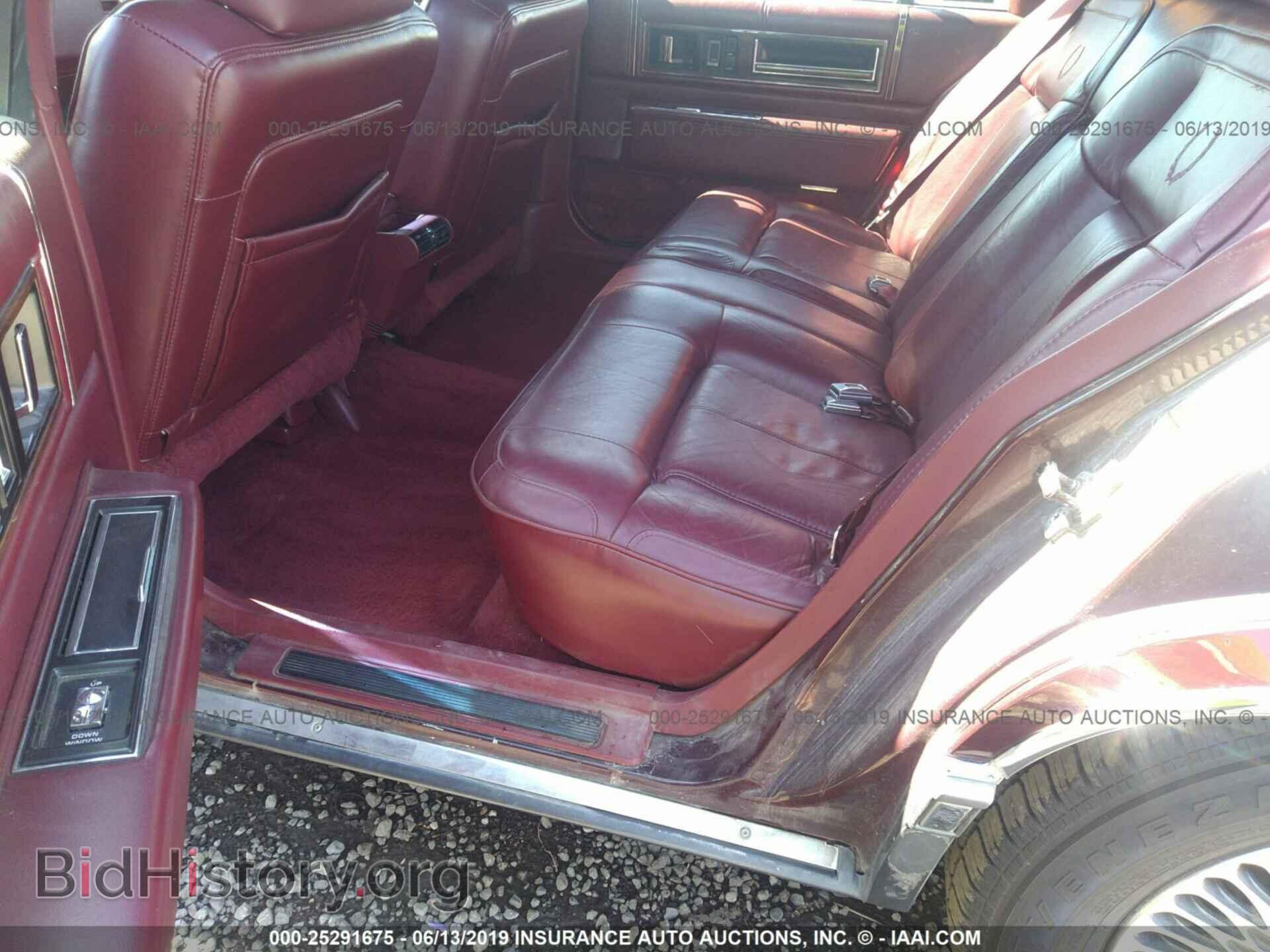 1991 CADILLAC DEVILLE - VIN: 1G6CD53B6M4245706 - Photo 8