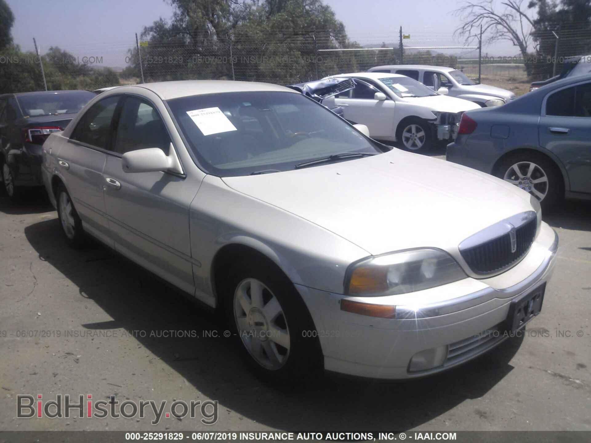 Фотография 1LNHM87AX2Y632525 - LINCOLN LS 2002
