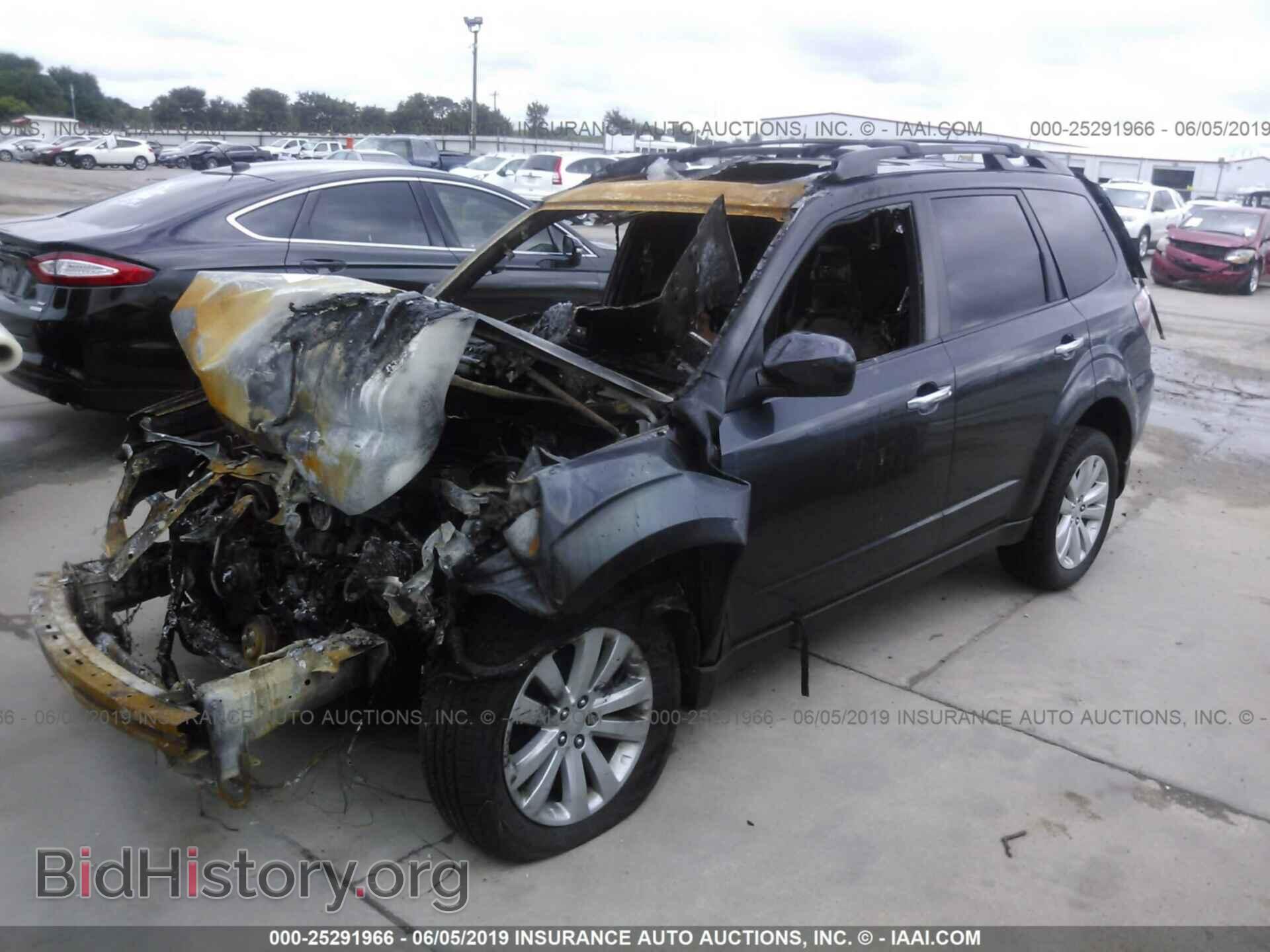 2013 SUBARU FORESTER - VIN: JF2SHAEC2DH415484 - Фото 2