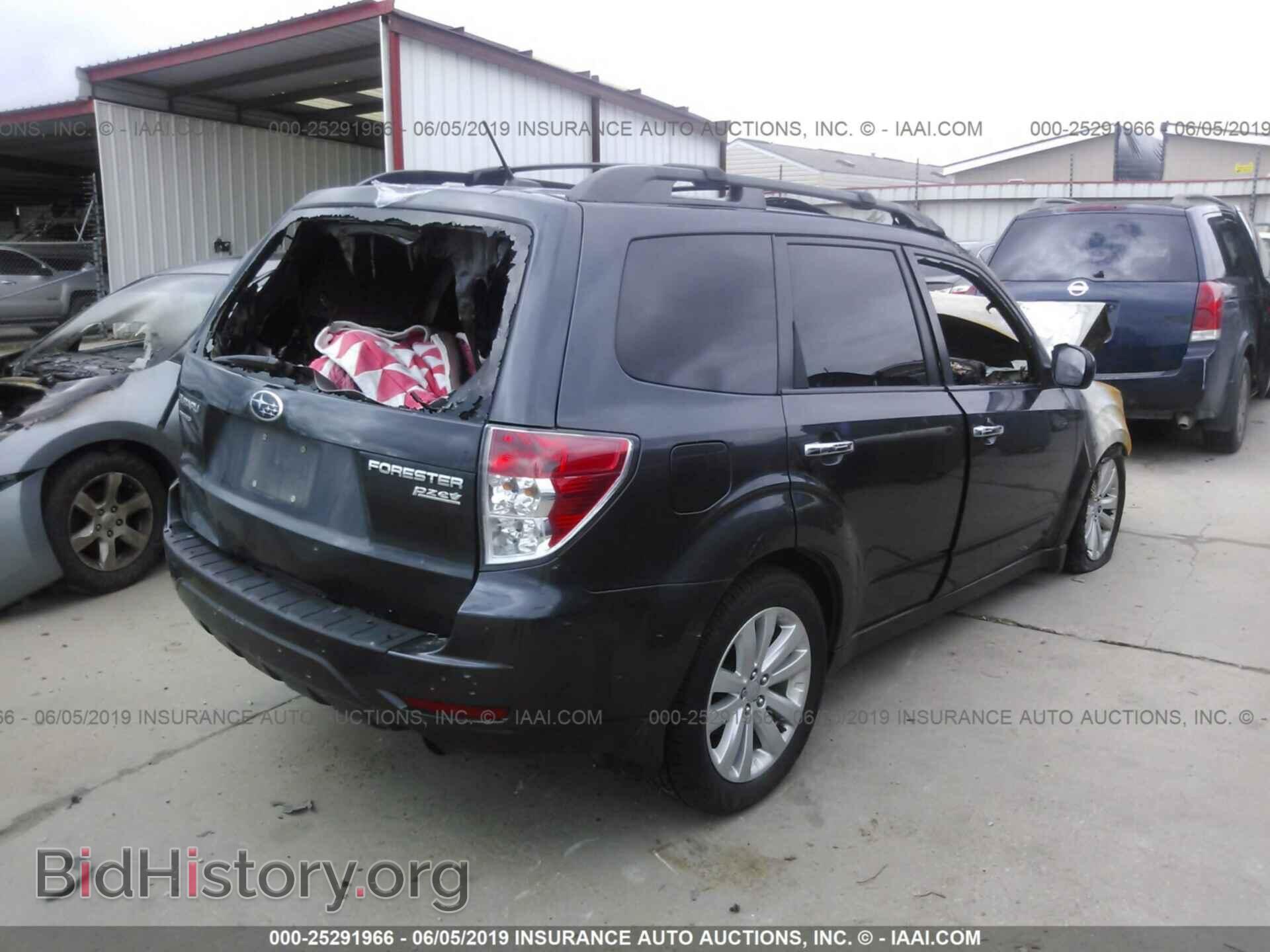 2013 SUBARU FORESTER - VIN: JF2SHAEC2DH415484 - Фото 4