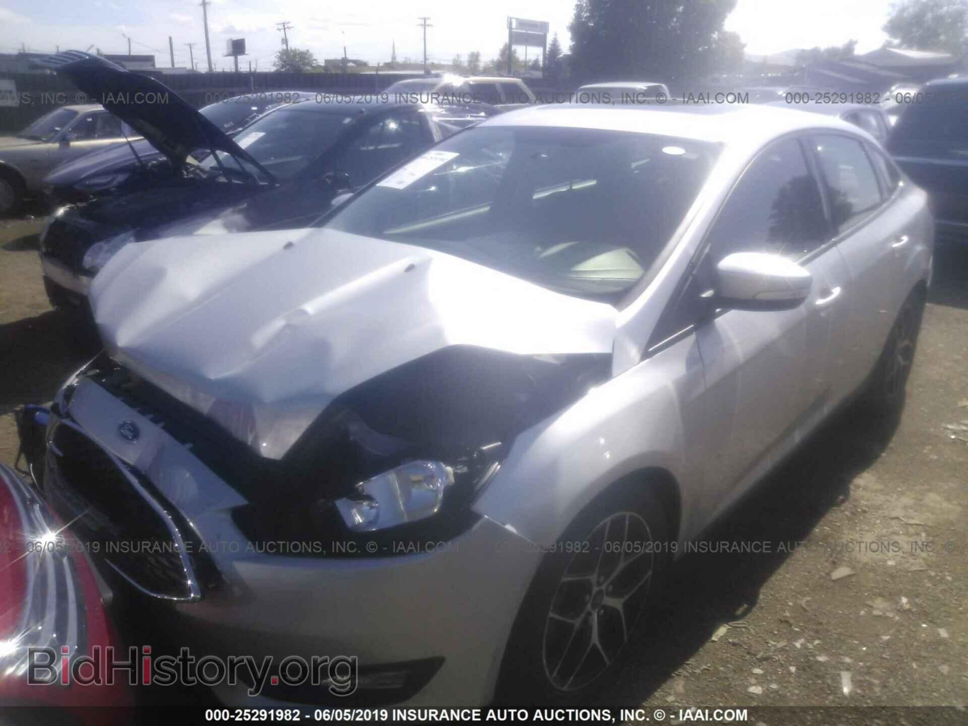 2017 FORD FOCUS - VIN: 1FADP3H22HL202925 - Фото 2