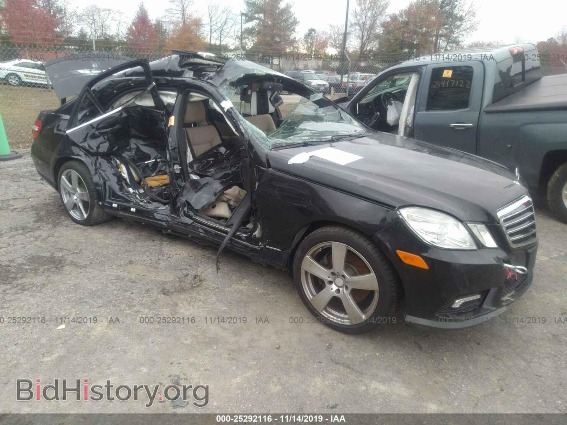 Photo WDDHF8HB3BA289528 - MERCEDES-BENZ E 2011
