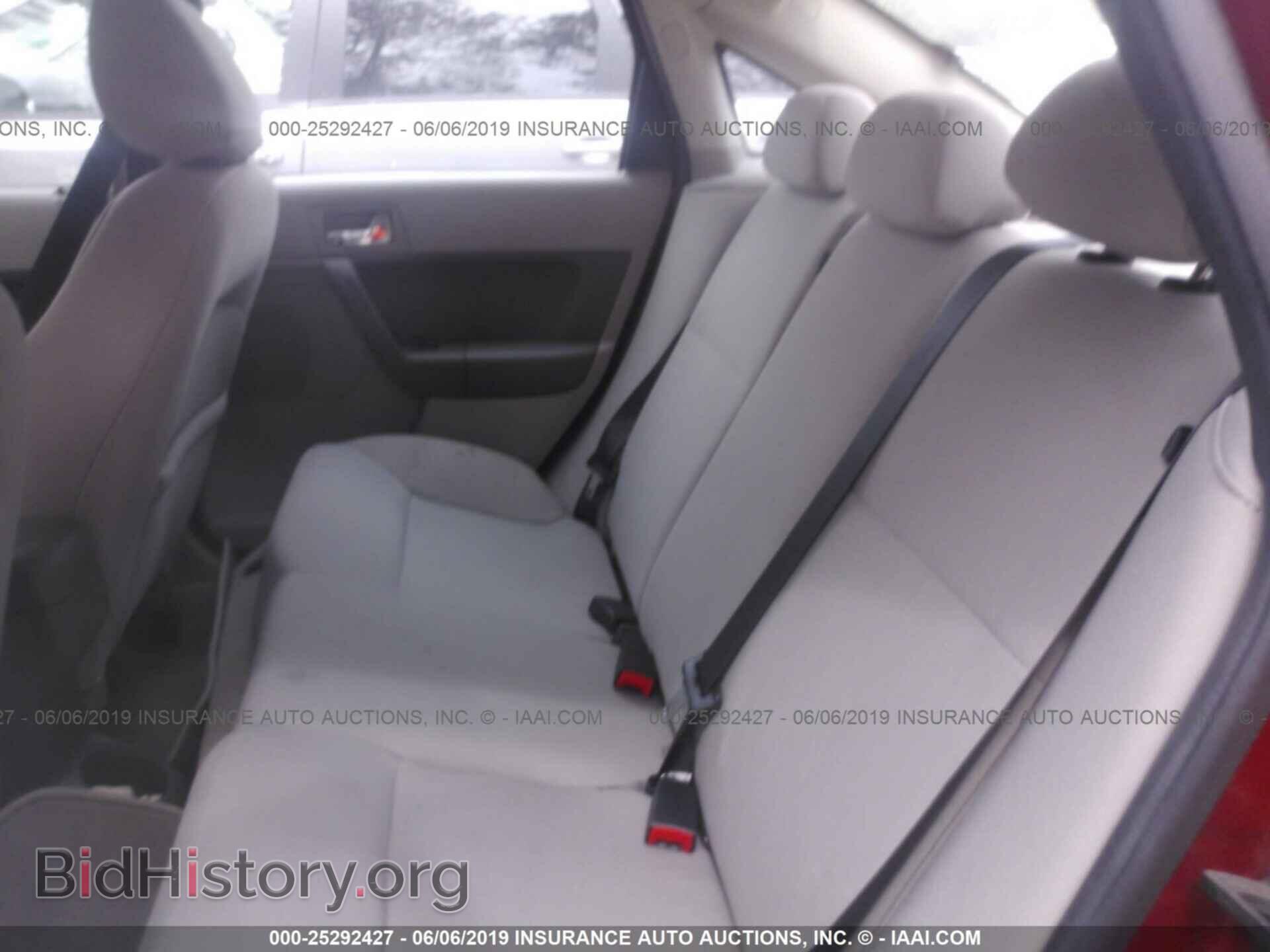 2011 FORD FOCUS - VIN: 1FAHP3GN8BW128994 - Фото 8