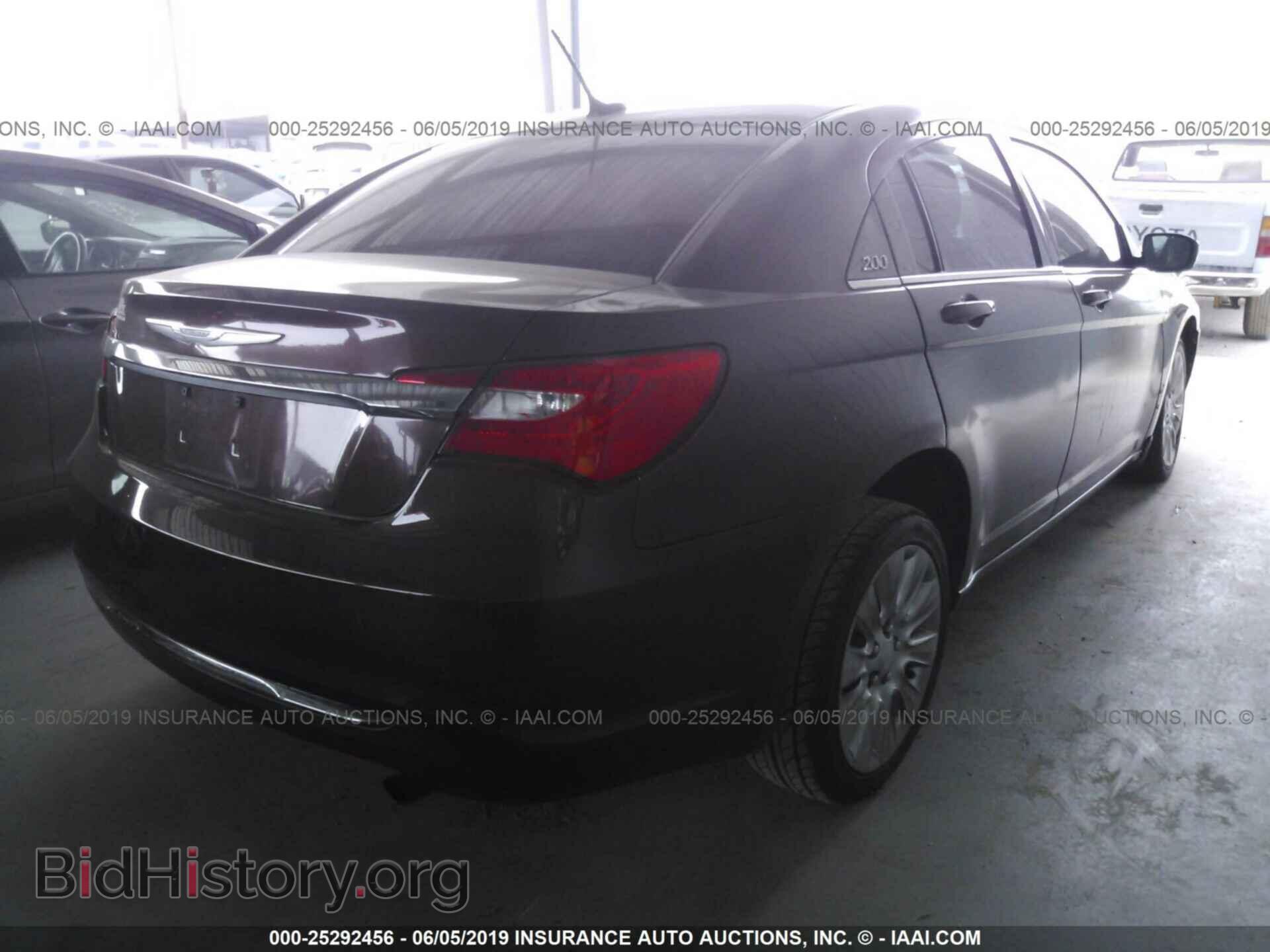 2013 CHRYSLER 200 - VIN: 1C3CCBAB9DN735878 - Photo 4