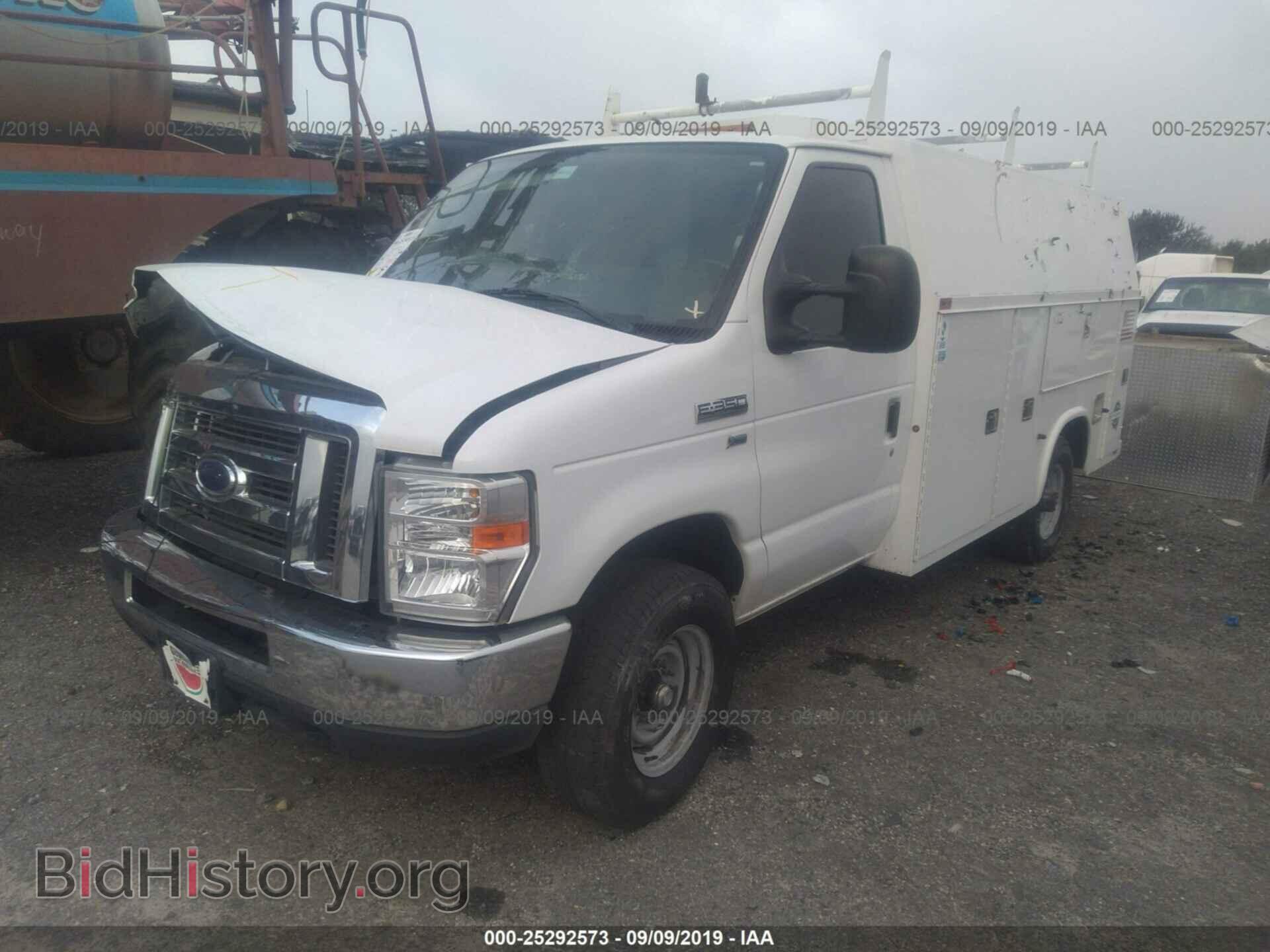 2013 FORD ECONOLINE - VIN: 1FDWE3FL7DDB13114 - Фото 2