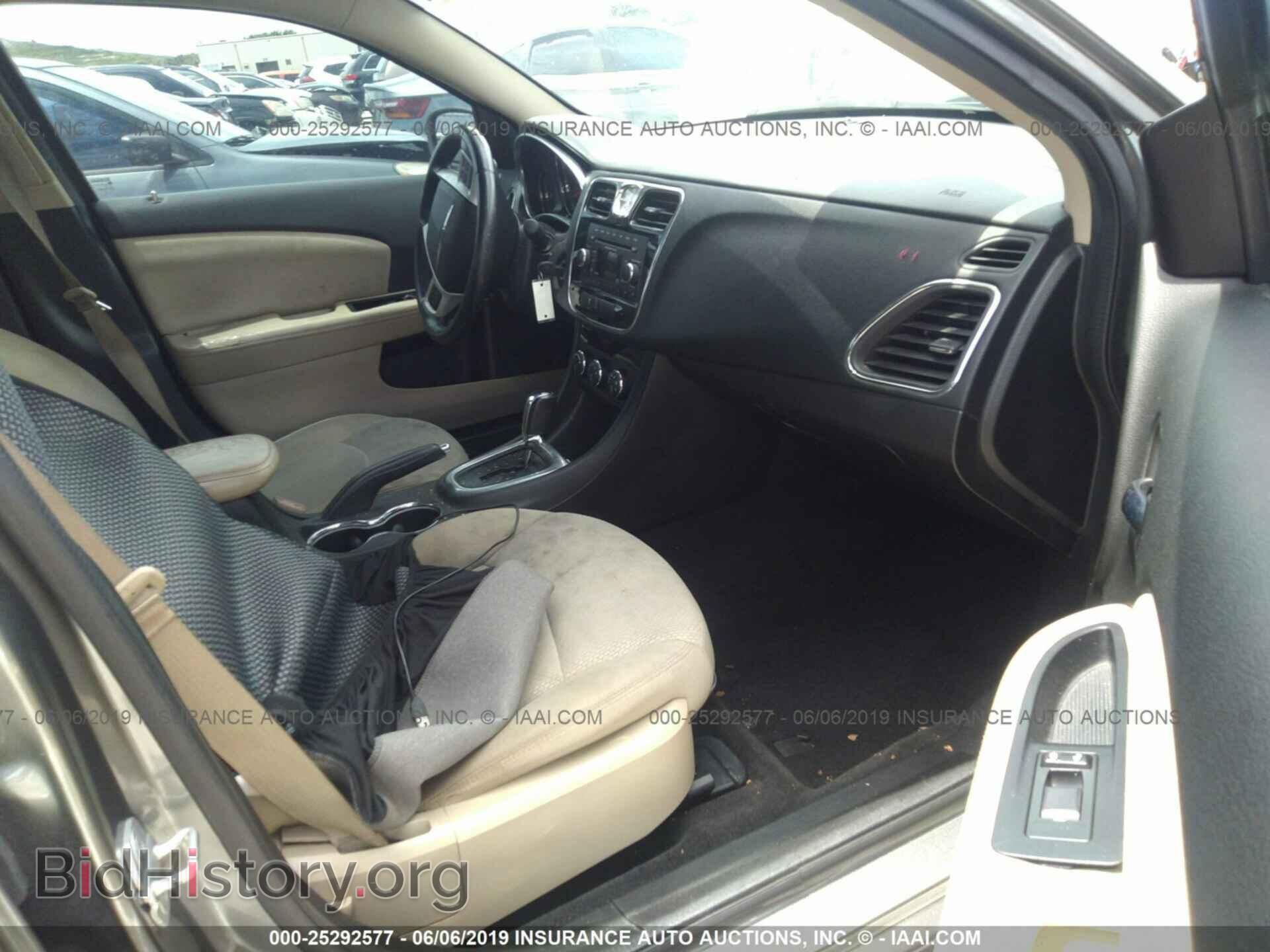 2013 CHRYSLER 200 - VIN: 1C3CCBBB1DN765553 - Фото 5