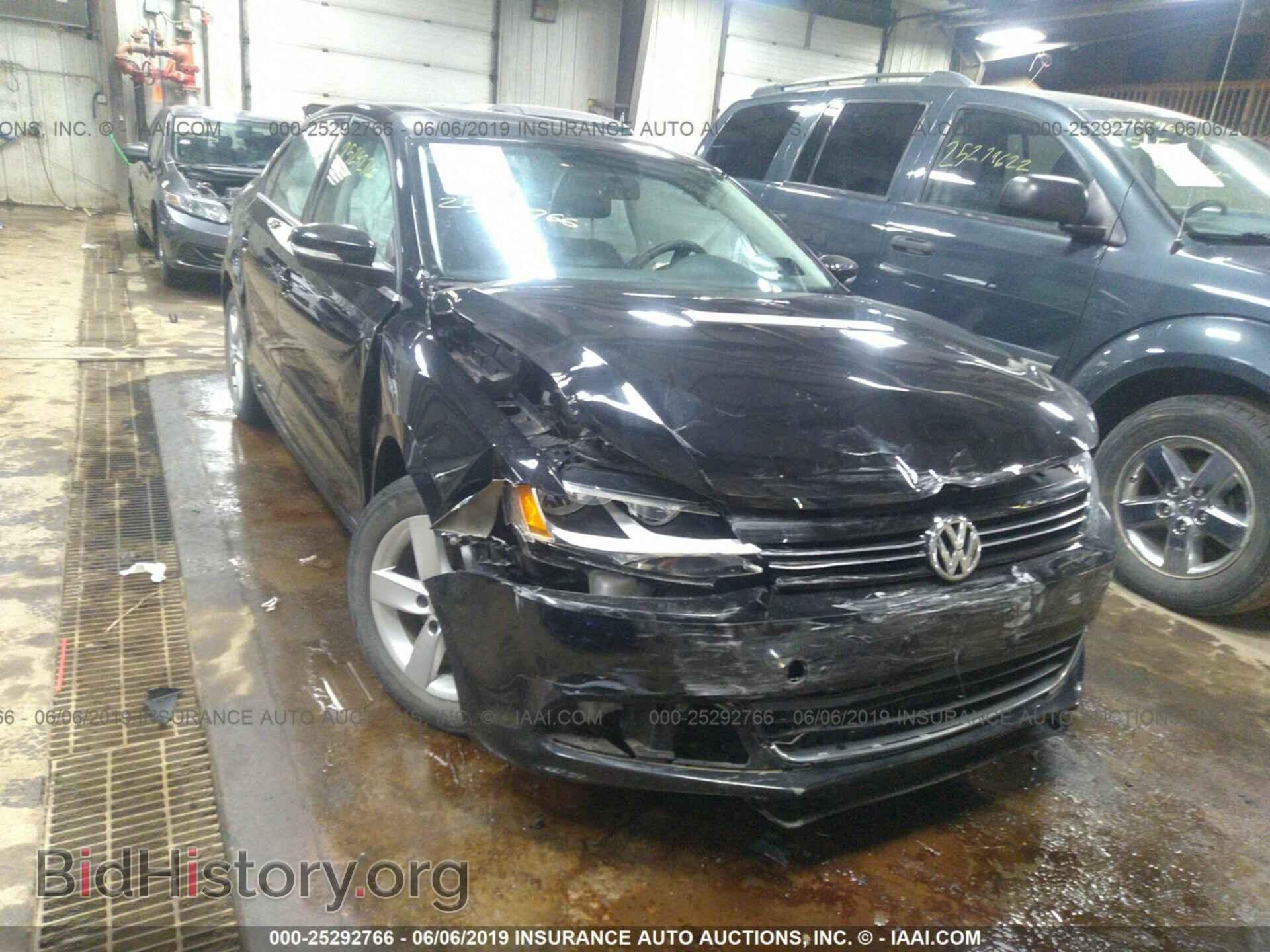 Фотография 3VWLL7AJ2EM430876 - VOLKSWAGEN JETTA 2014