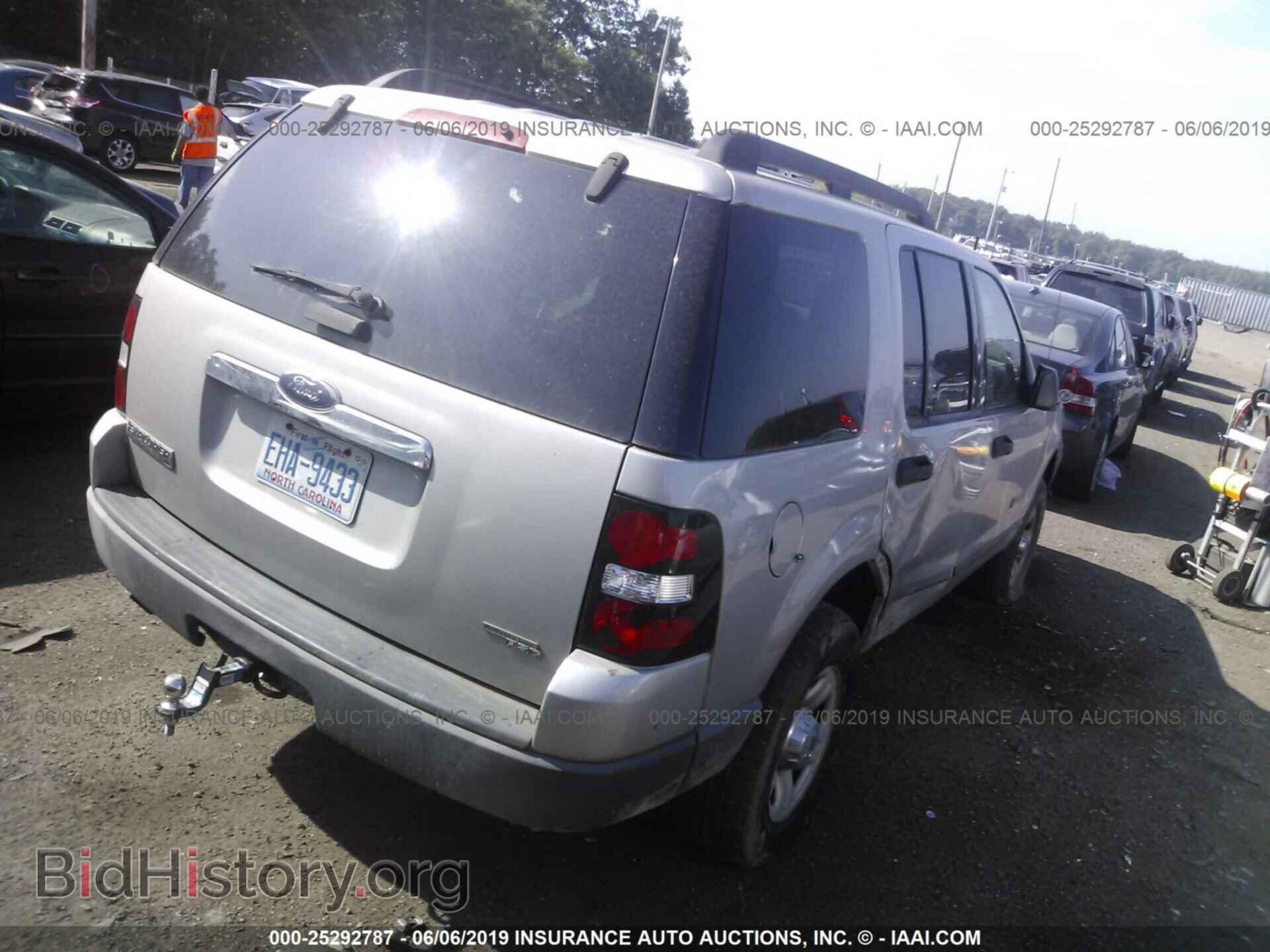 2006 FORD EXPLORER - VIN: 1FMEU62E56UA82584 - Photo 4