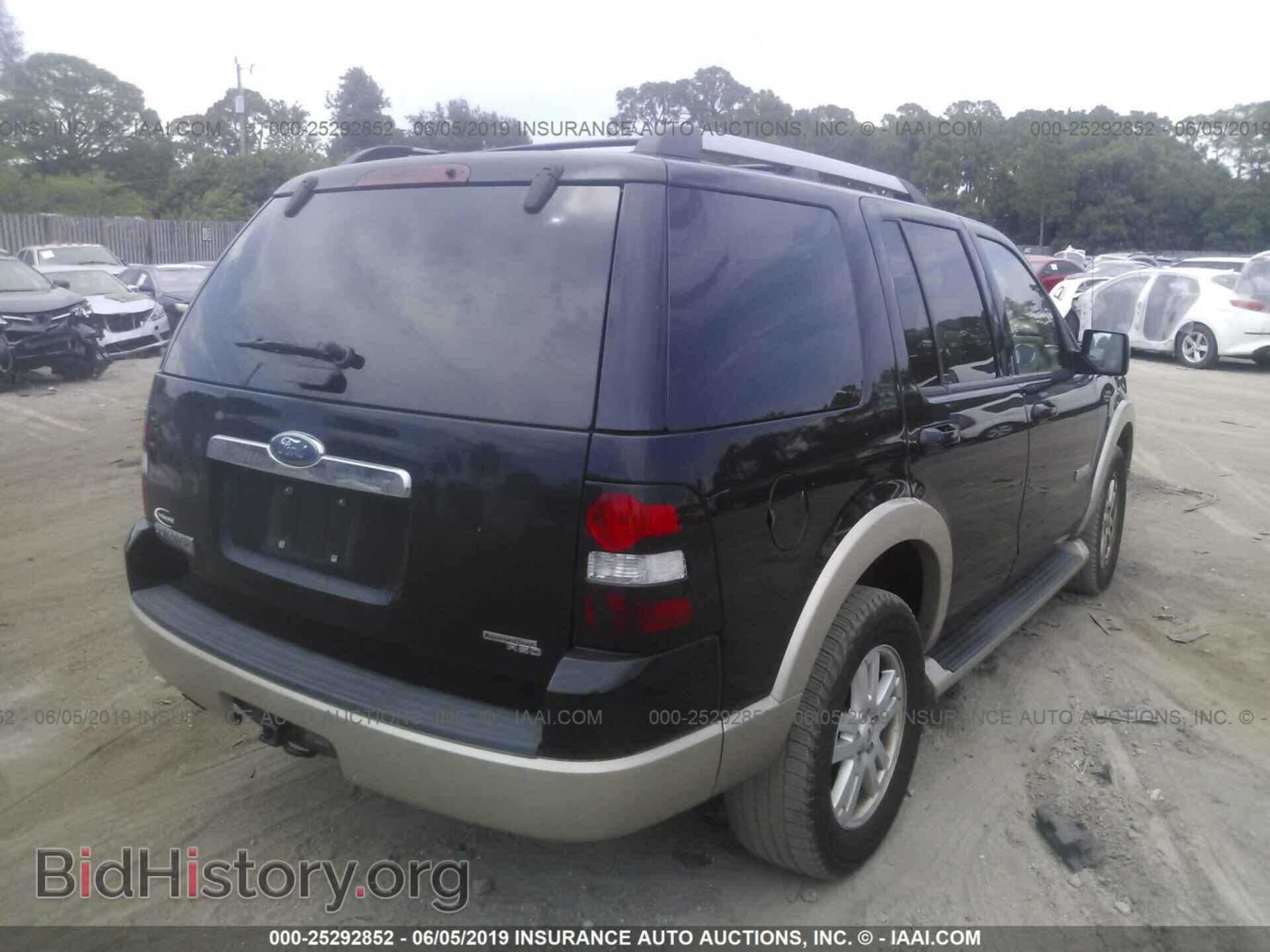 2006 FORD EXPLORER - VIN: 1FMEU74E86UB67714 - Фото 4
