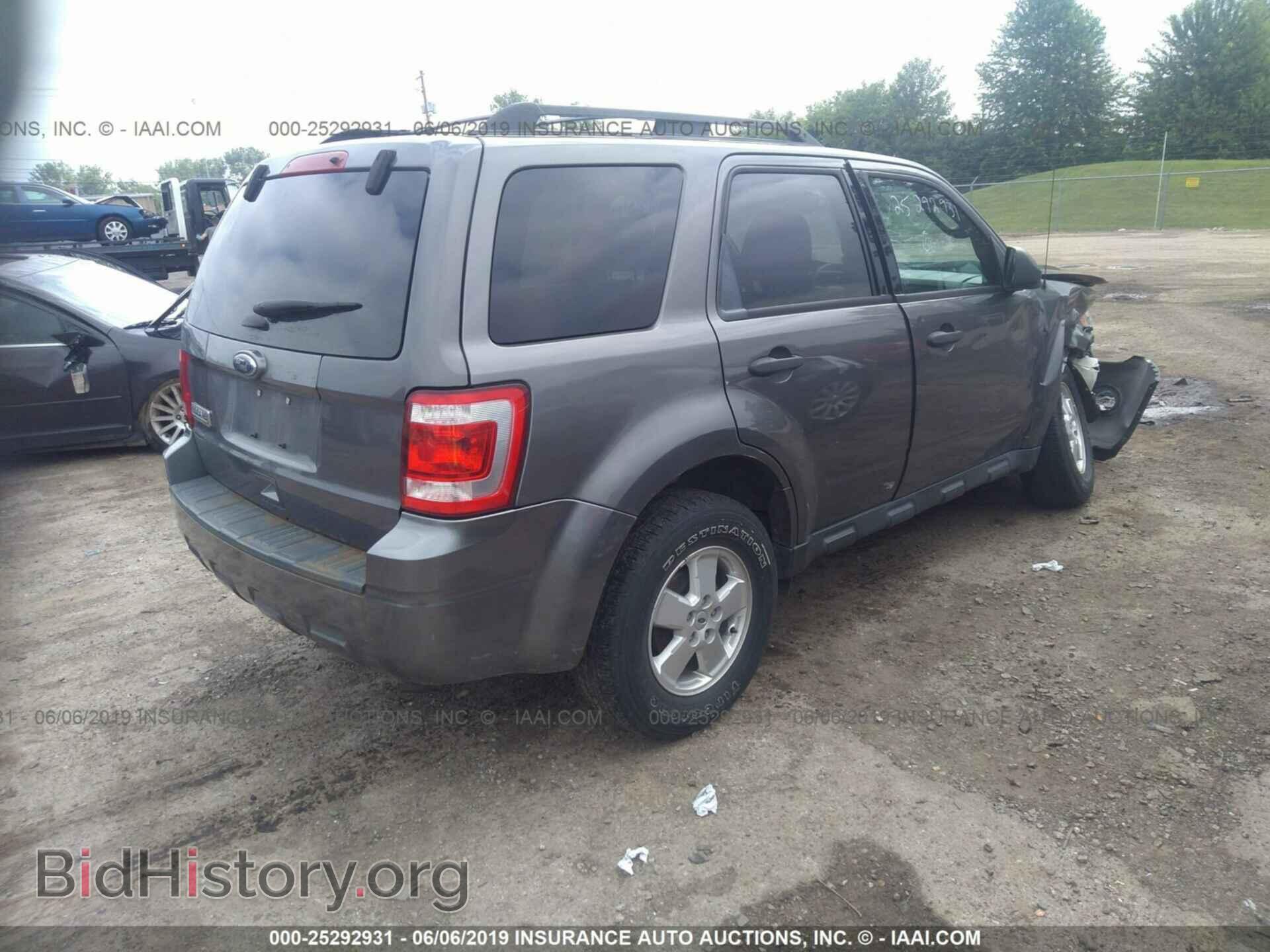 2011 FORD ESCAPE - VIN: 1FMCU0D78BKB79402 - Photo 4