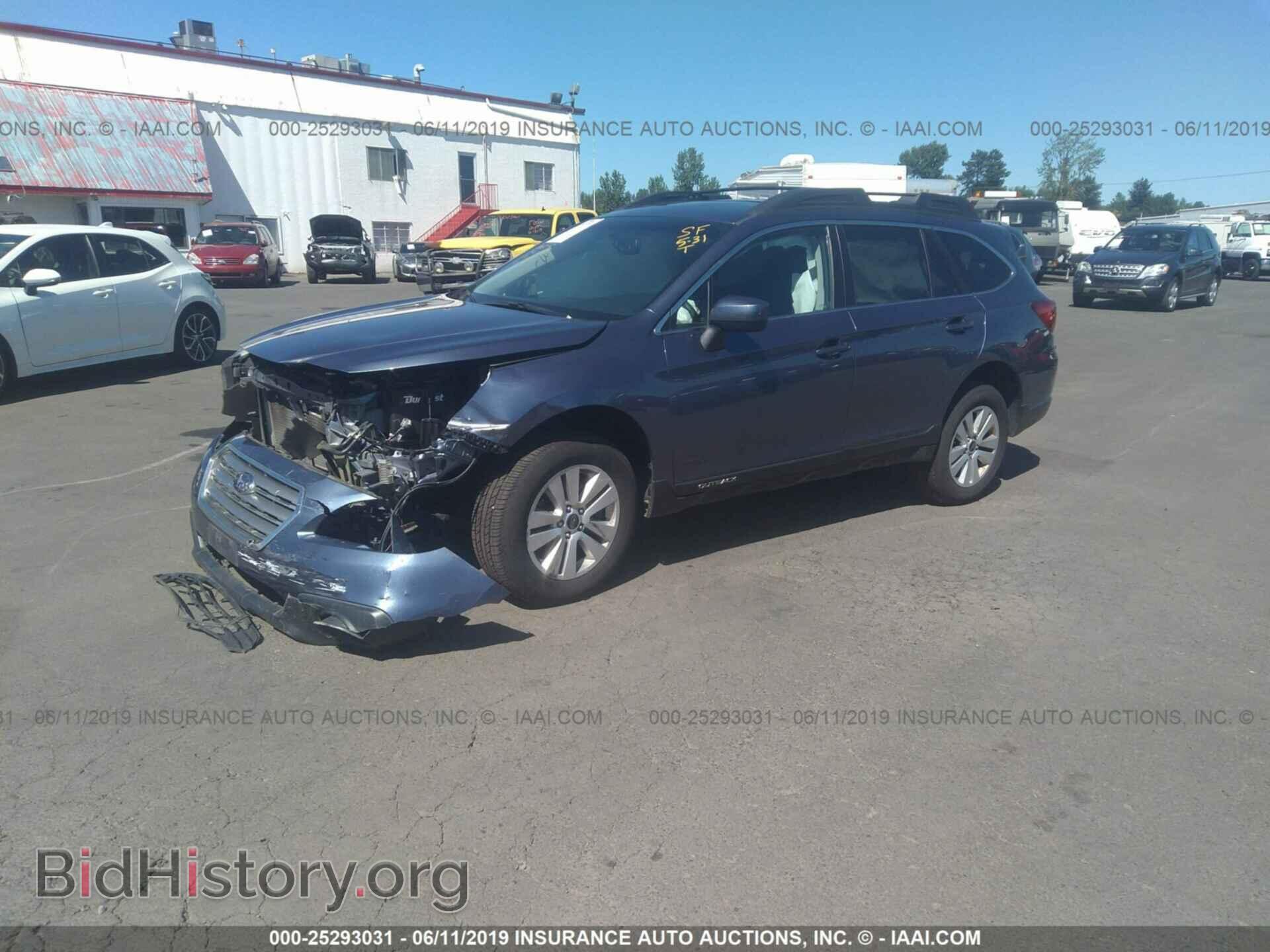 2017 SUBARU OUTBACK - VIN: 4S4BSADC8H3219811 - Фото 2