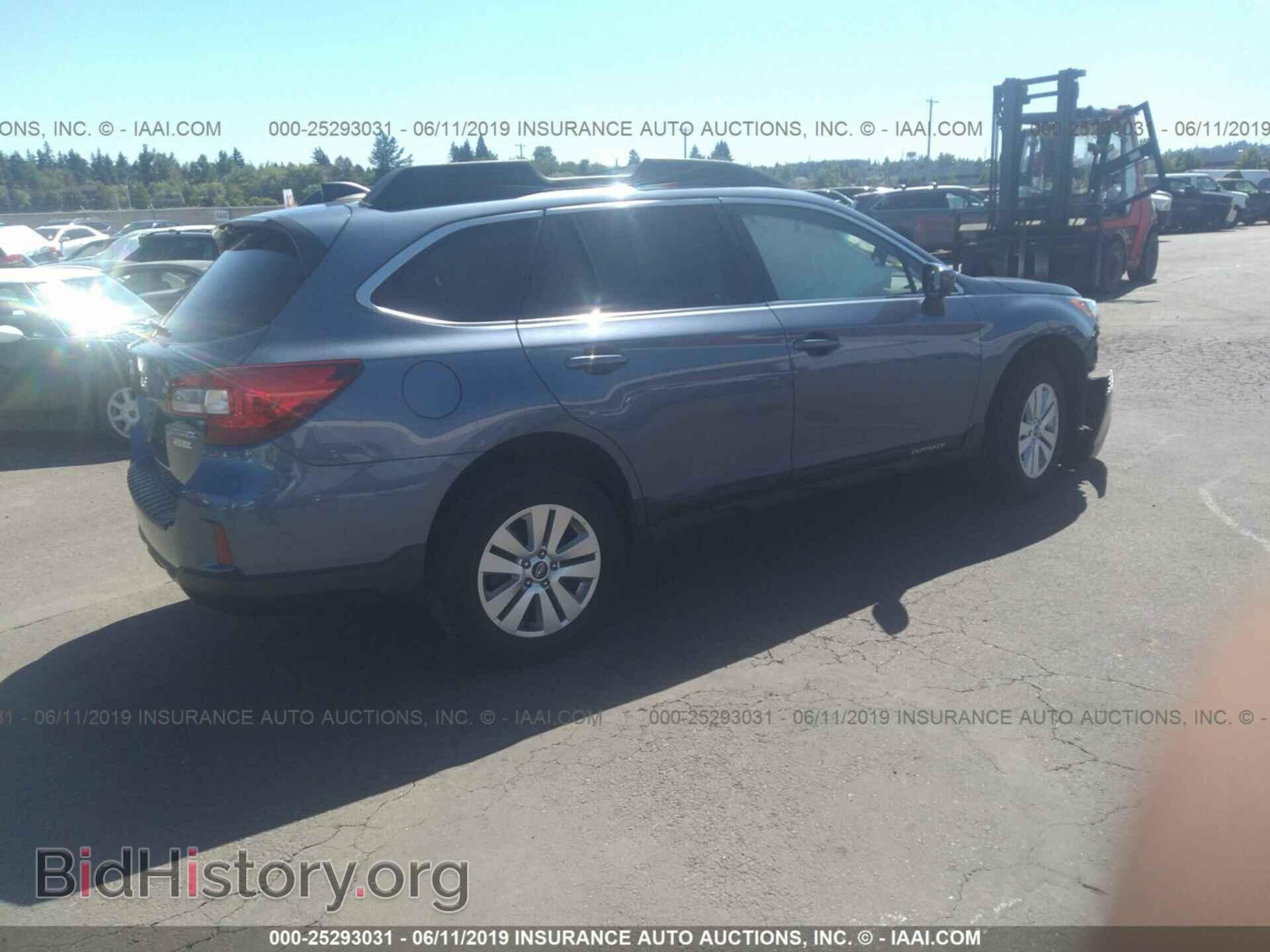 2017 SUBARU OUTBACK - VIN: 4S4BSADC8H3219811 - Фото 4