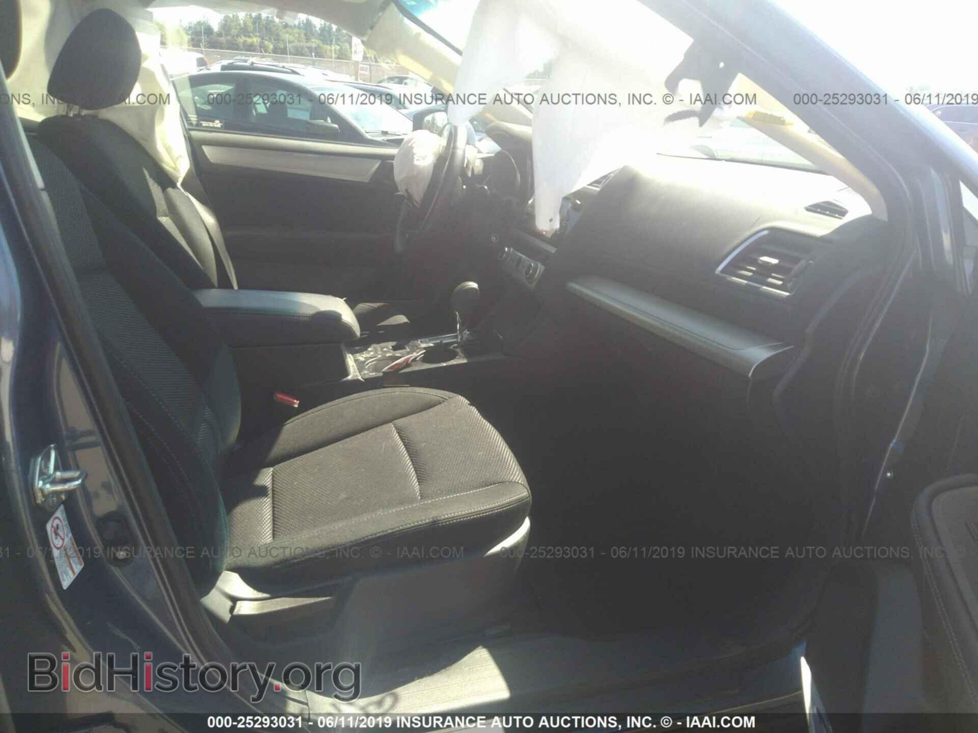 2017 SUBARU OUTBACK - VIN: 4S4BSADC8H3219811 - Фото 5