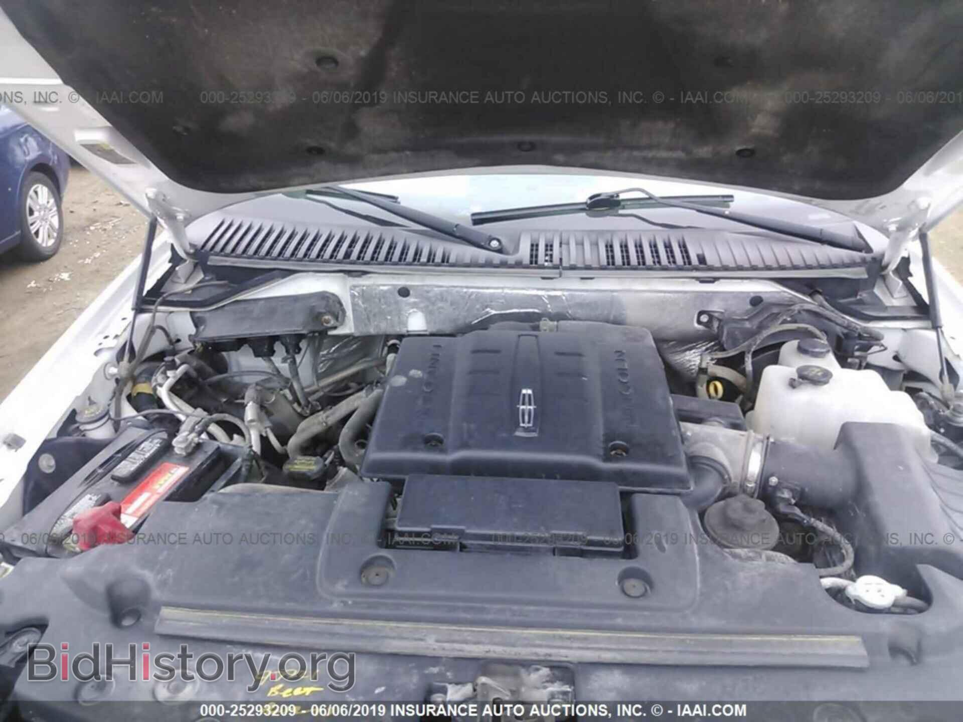 2012 LINCOLN NAVIGATOR - VIN: 5LMJJ2J50CEL01505 - Фото 10