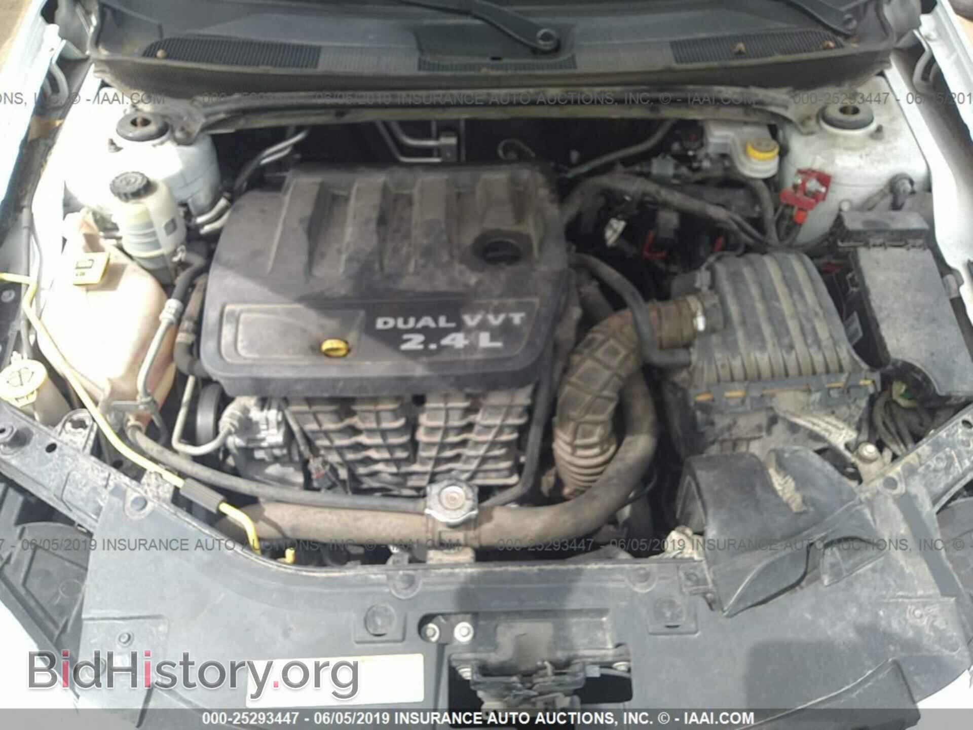2012 CHRYSLER 200 - VIN: 1C3CCBBB7CN262916 - Фото 10