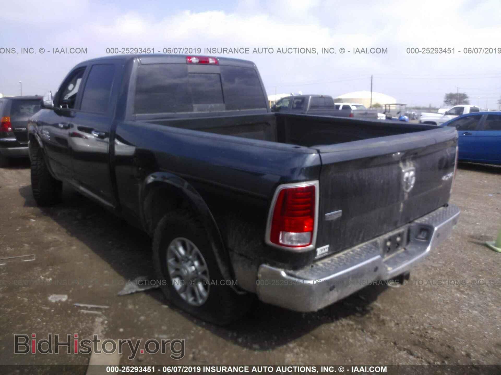 2015 RAM 2500 - VIN: 3C6UR5FL0FG538103 - Фото 3