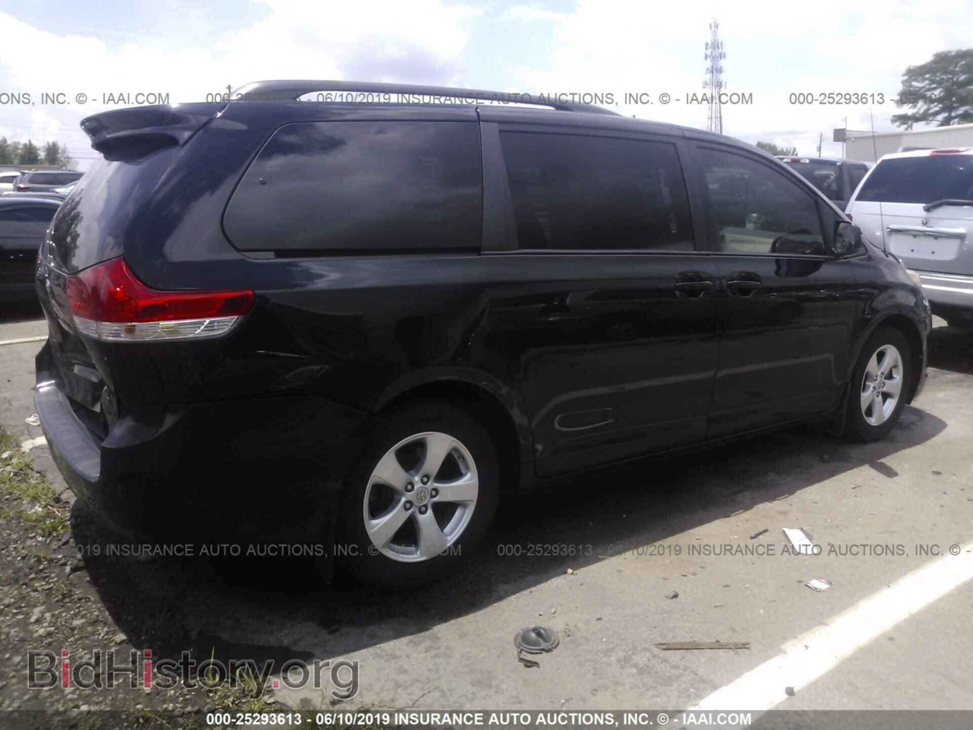 2012 TOYOTA SIENNA - VIN: 5TDKK3DC9CS227116 - Фото 4