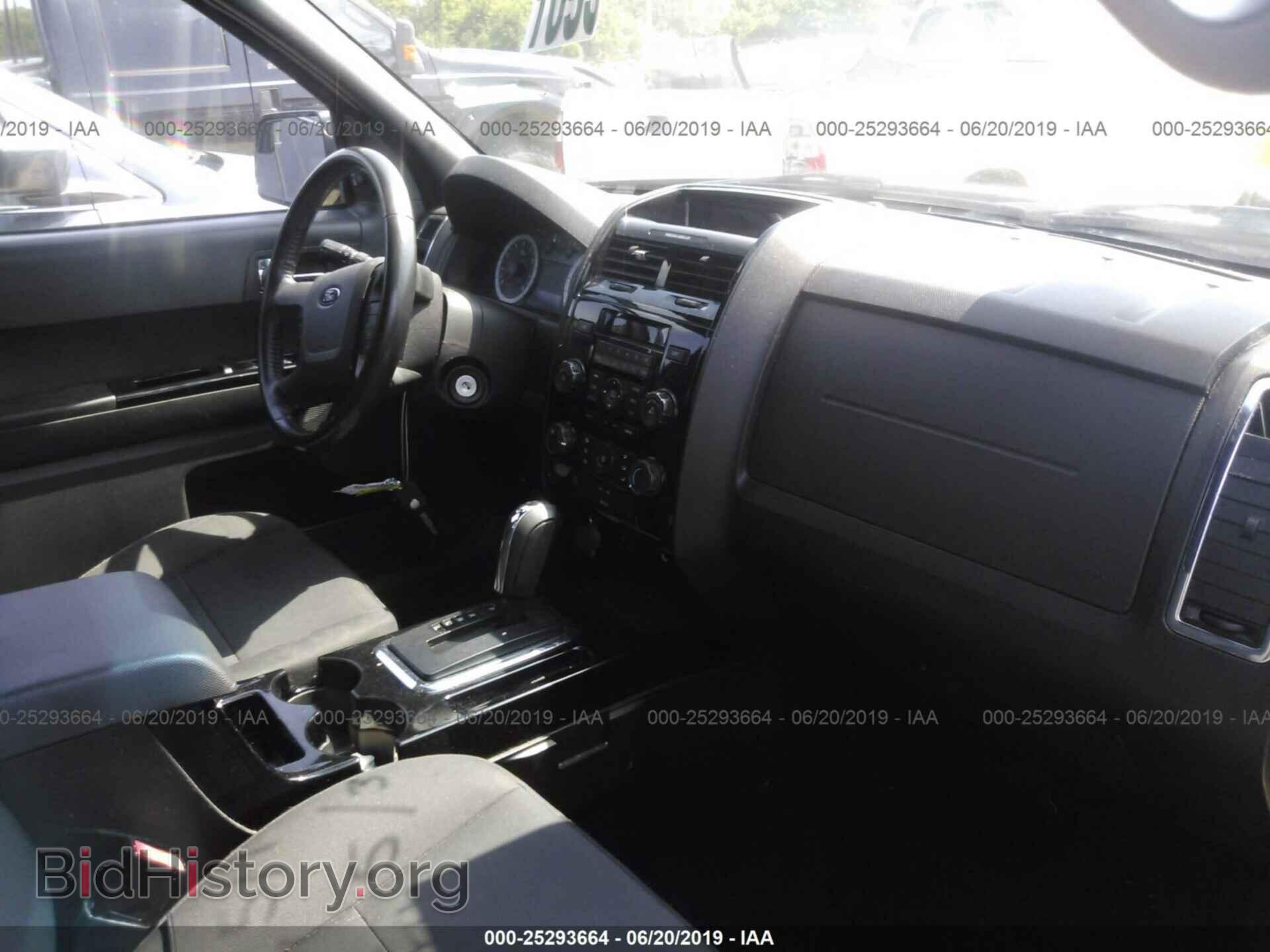 2011 FORD ESCAPE - VIN: 1FMCU9DG4BKB15409 - Photo 5