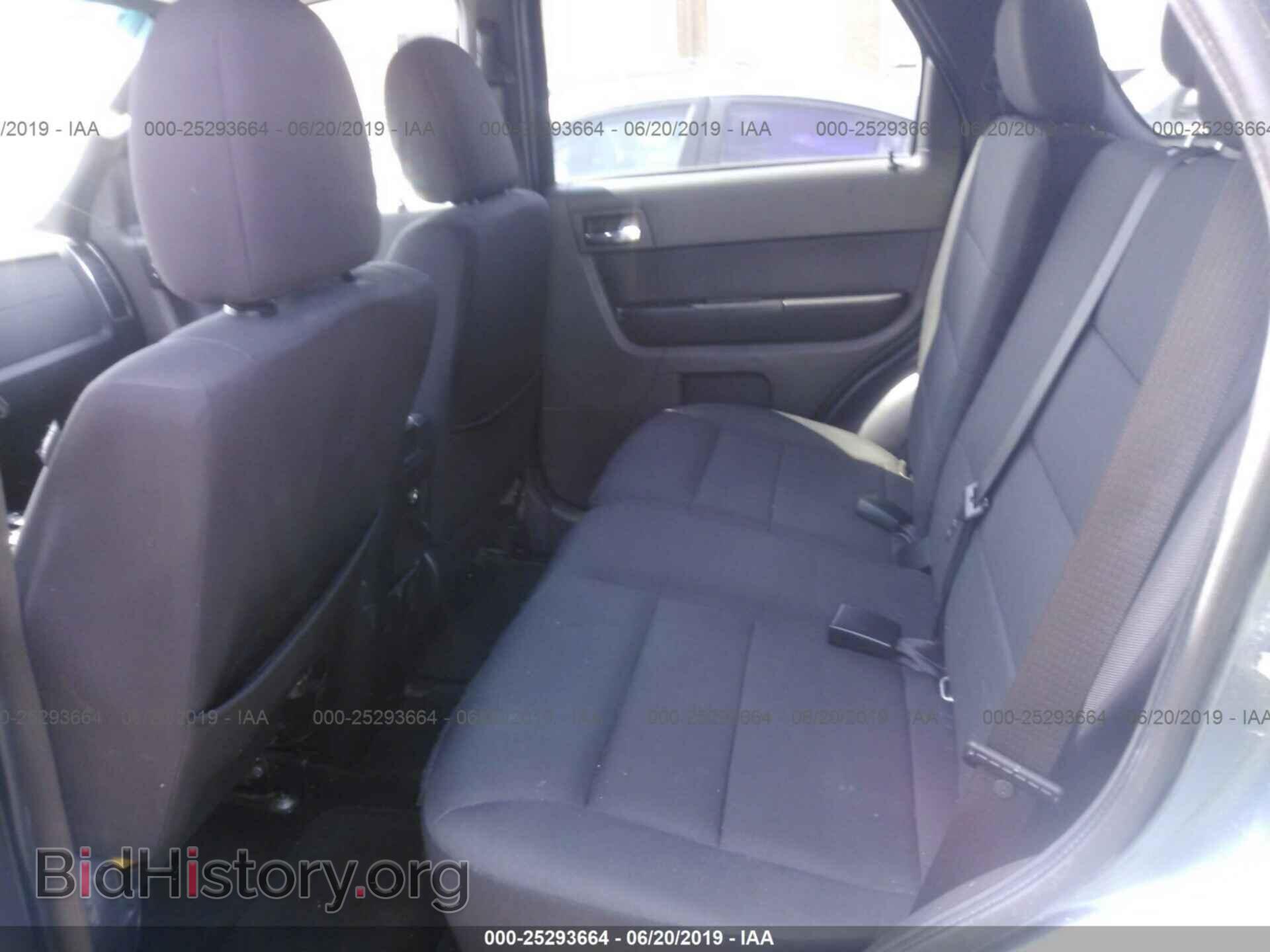 2011 FORD ESCAPE - VIN: 1FMCU9DG4BKB15409 - Photo 8