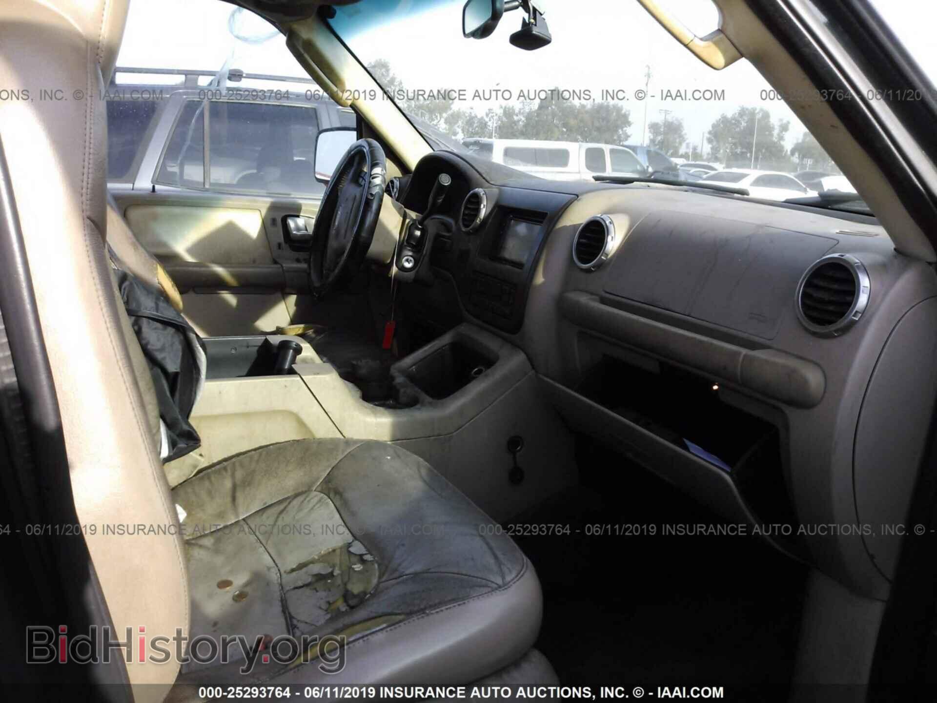 2004 FORD EXPEDITION - VIN: 1FMFU17L14LB04937 - Фото 5
