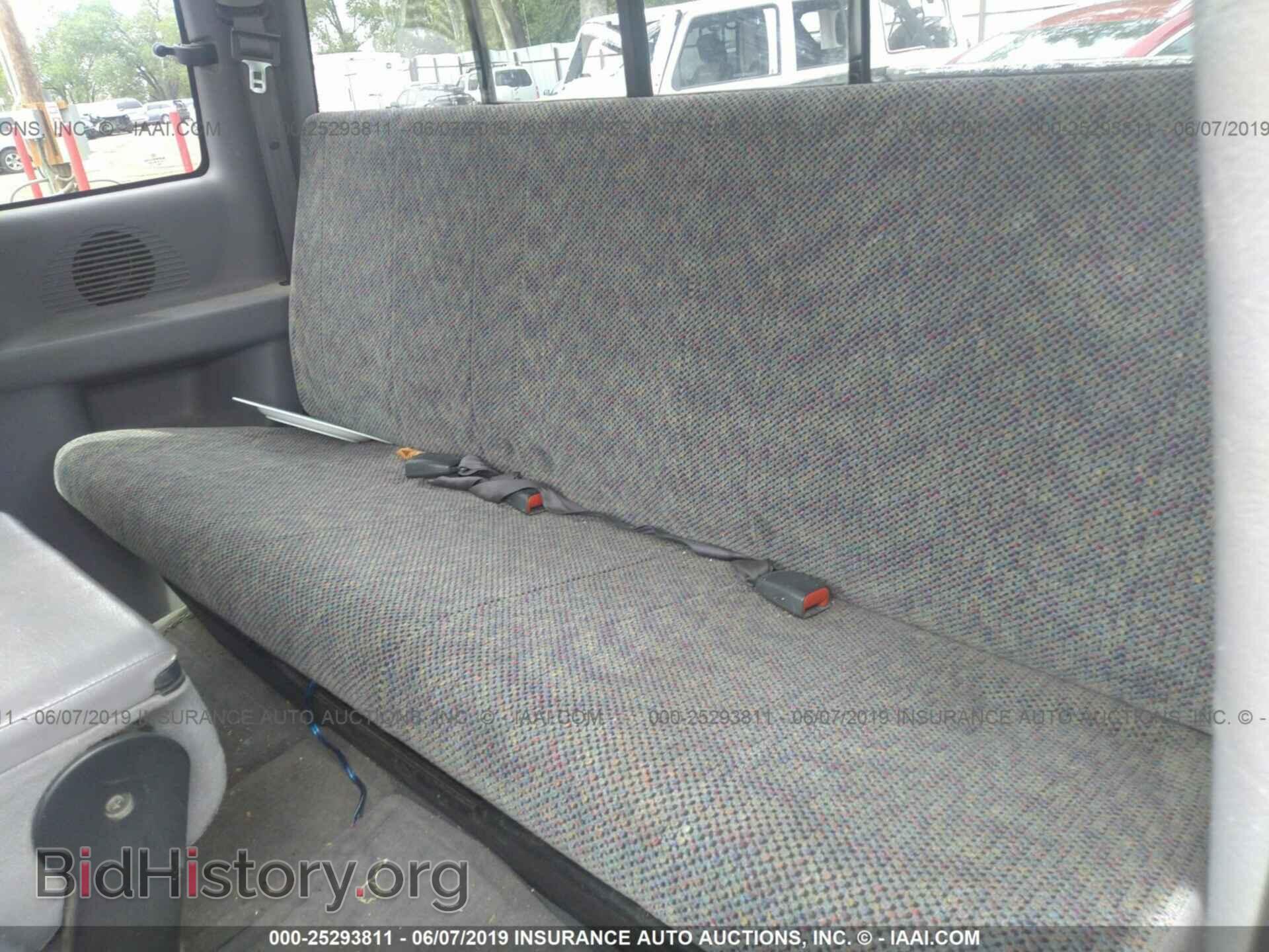 1998 DODGE RAM 1500 - VIN: 3B7HF12Y5WM217639 - Фото 8