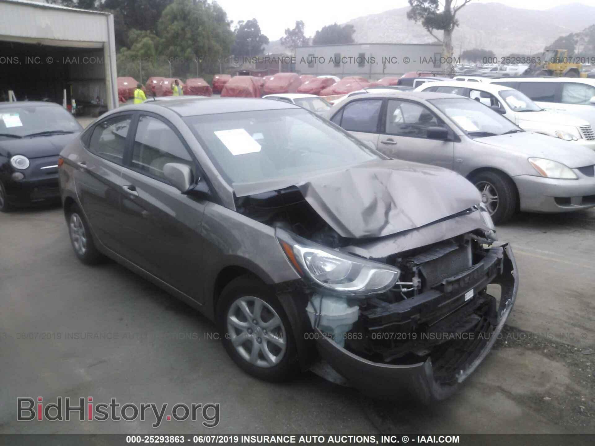 Фотография KMHCT4AE7DU480604 - HYUNDAI ACCENT 2013