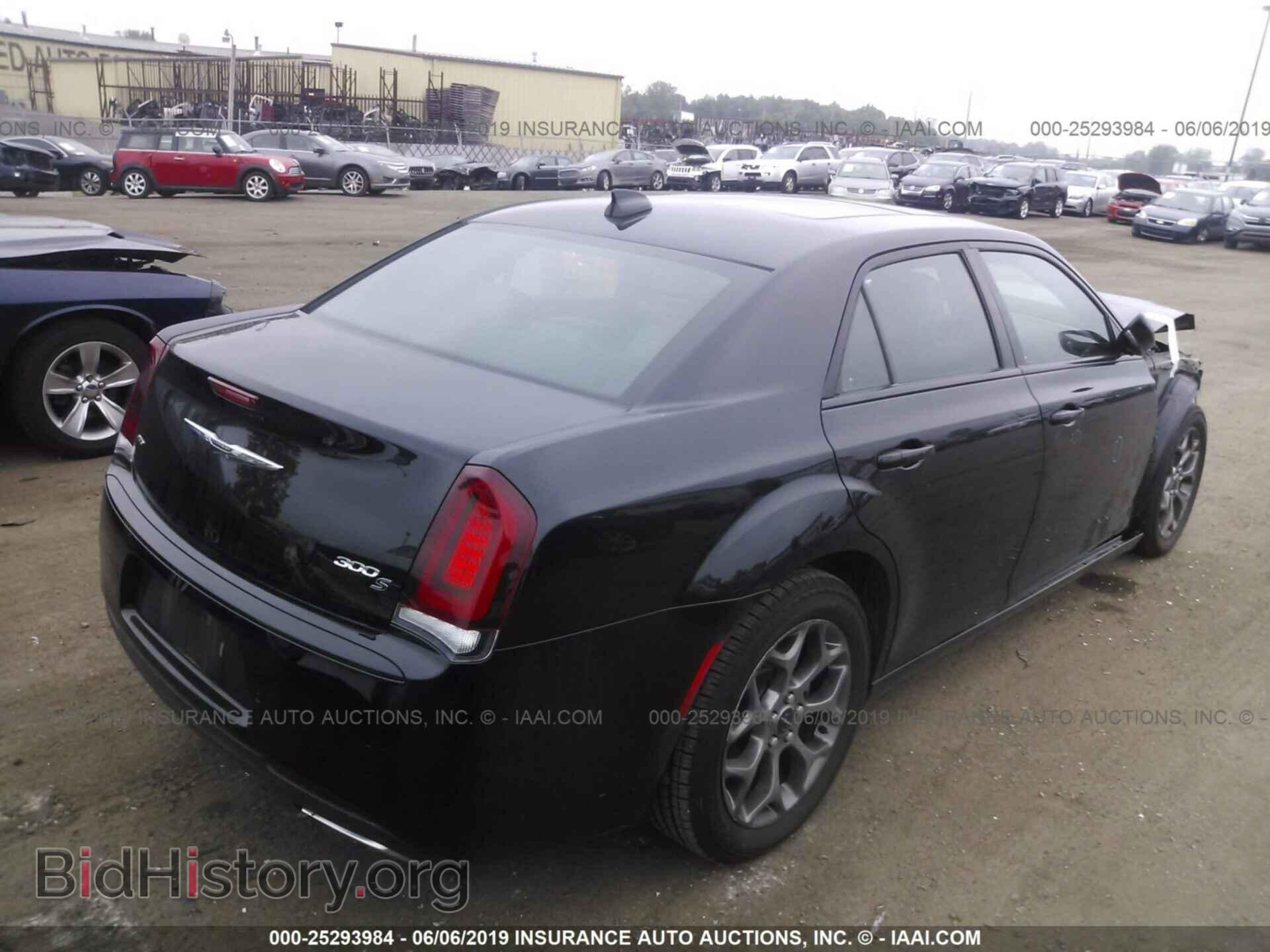 2015 CHRYSLER 300 - VIN: 2C3CCAGG0FH787280 - Photo 4