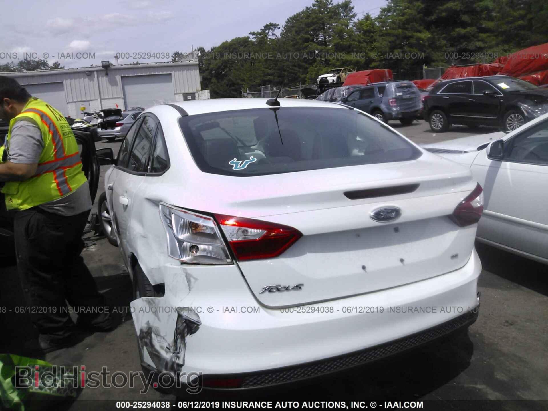 2014 FORD FOCUS - VIN: 1FADP3F22EL243196 - Фото 3