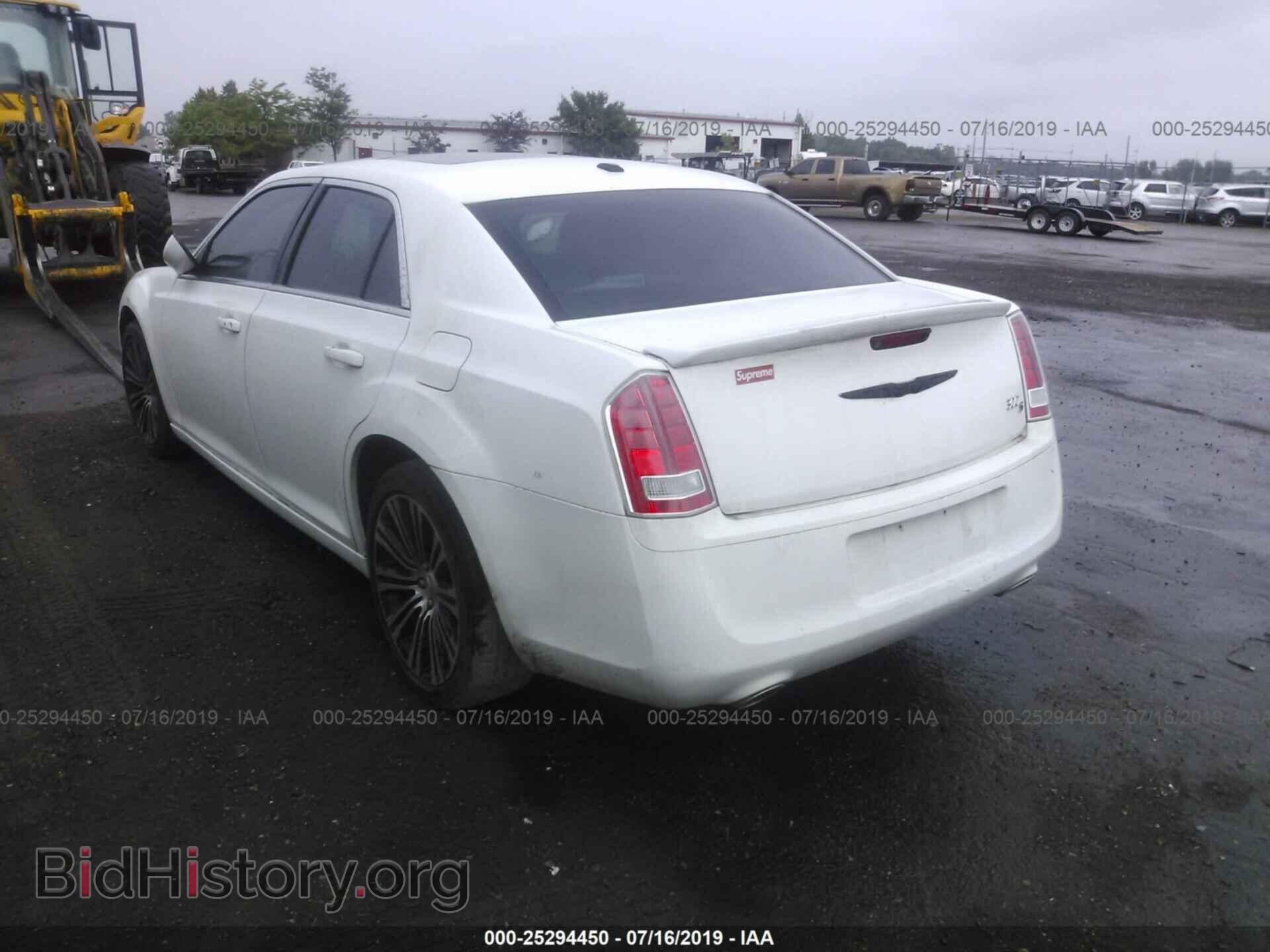 2014 CHRYSLER 300 - VIN: 2C3CCABG5EH189935 - Фото 3