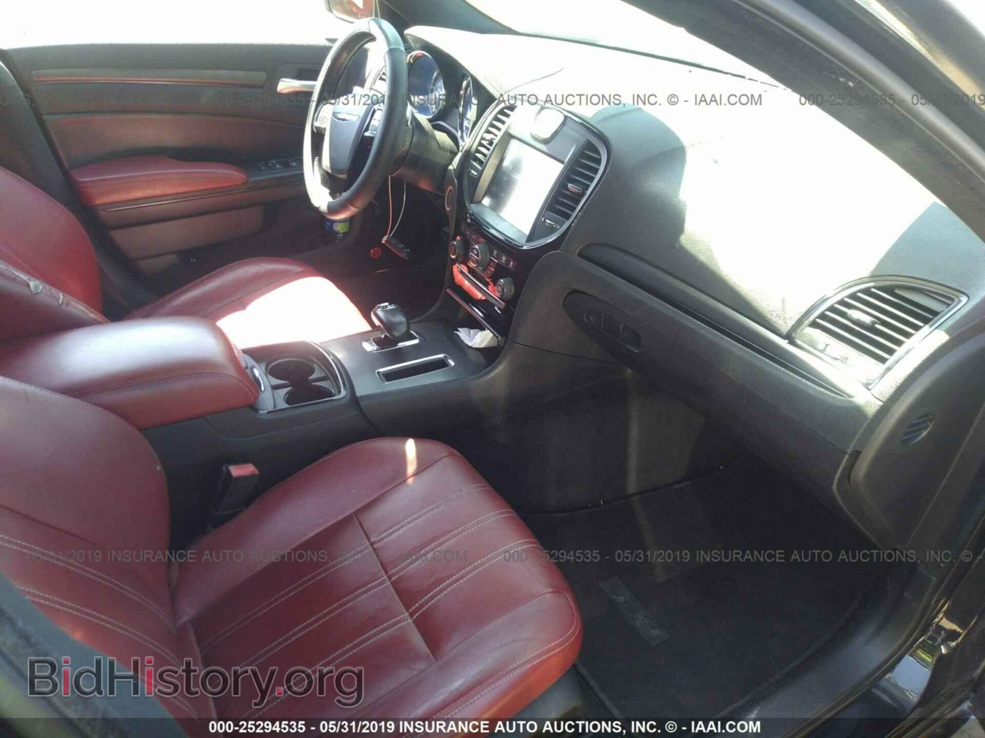 2013 CHRYSLER 300 - VIN: 2C3CCABG3DH532823 - Фото 5