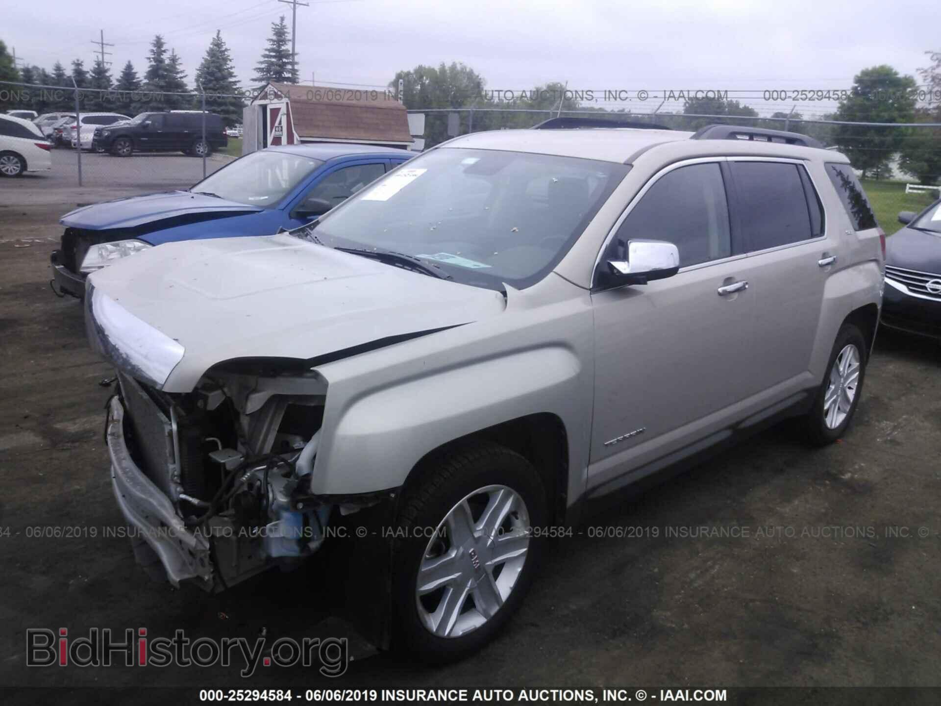 2012 GMC TERRAIN - VIN: 2GKALUEK2C6176450 - Photo 2