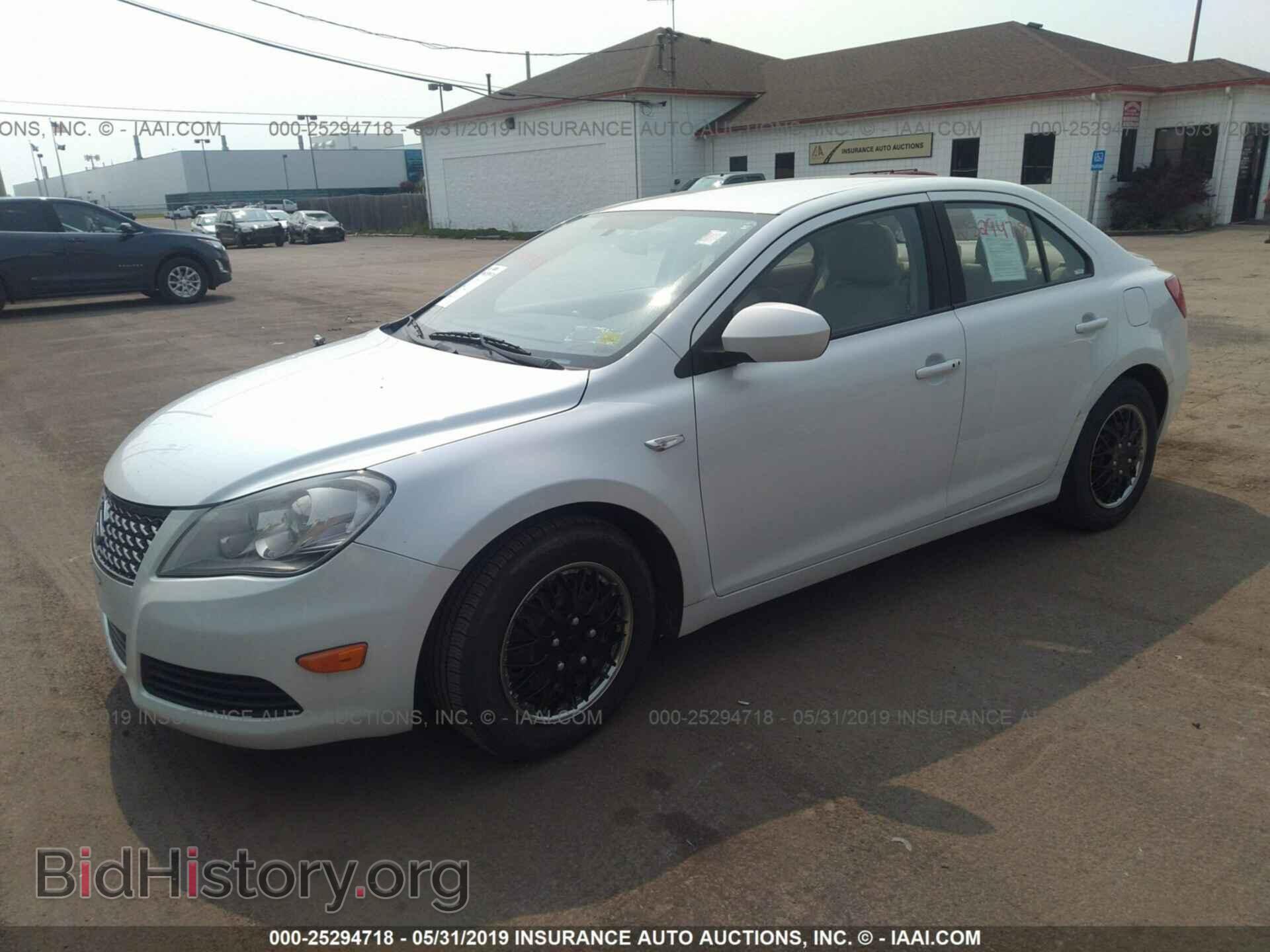 2012 SUZUKI KIZASHI - VIN: JS2RF9A18C6100677 - Фото 2
