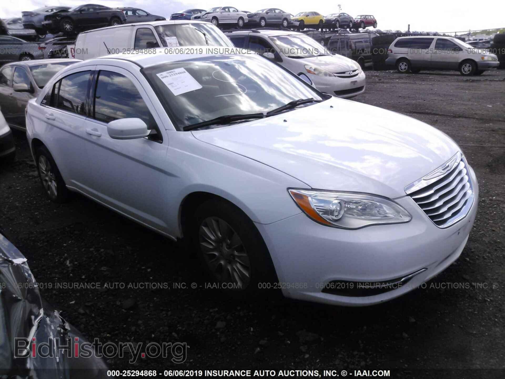 Photo 1C3CCBAG8DN766048 - CHRYSLER 200 2013
