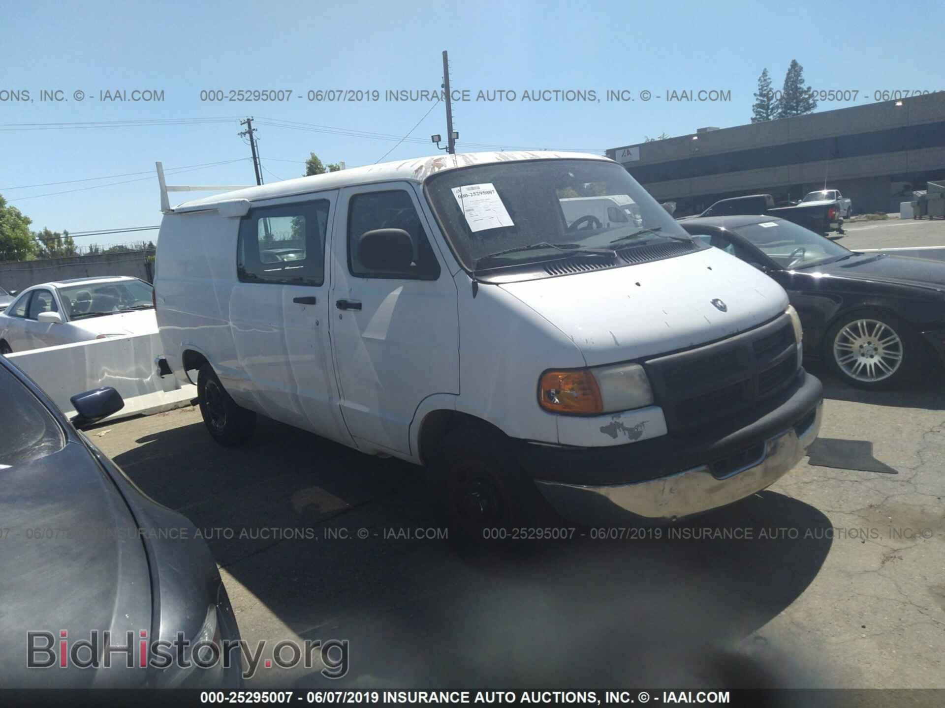 Photo 2B7JB21Y92K118919 - DODGE RAM VAN 2002