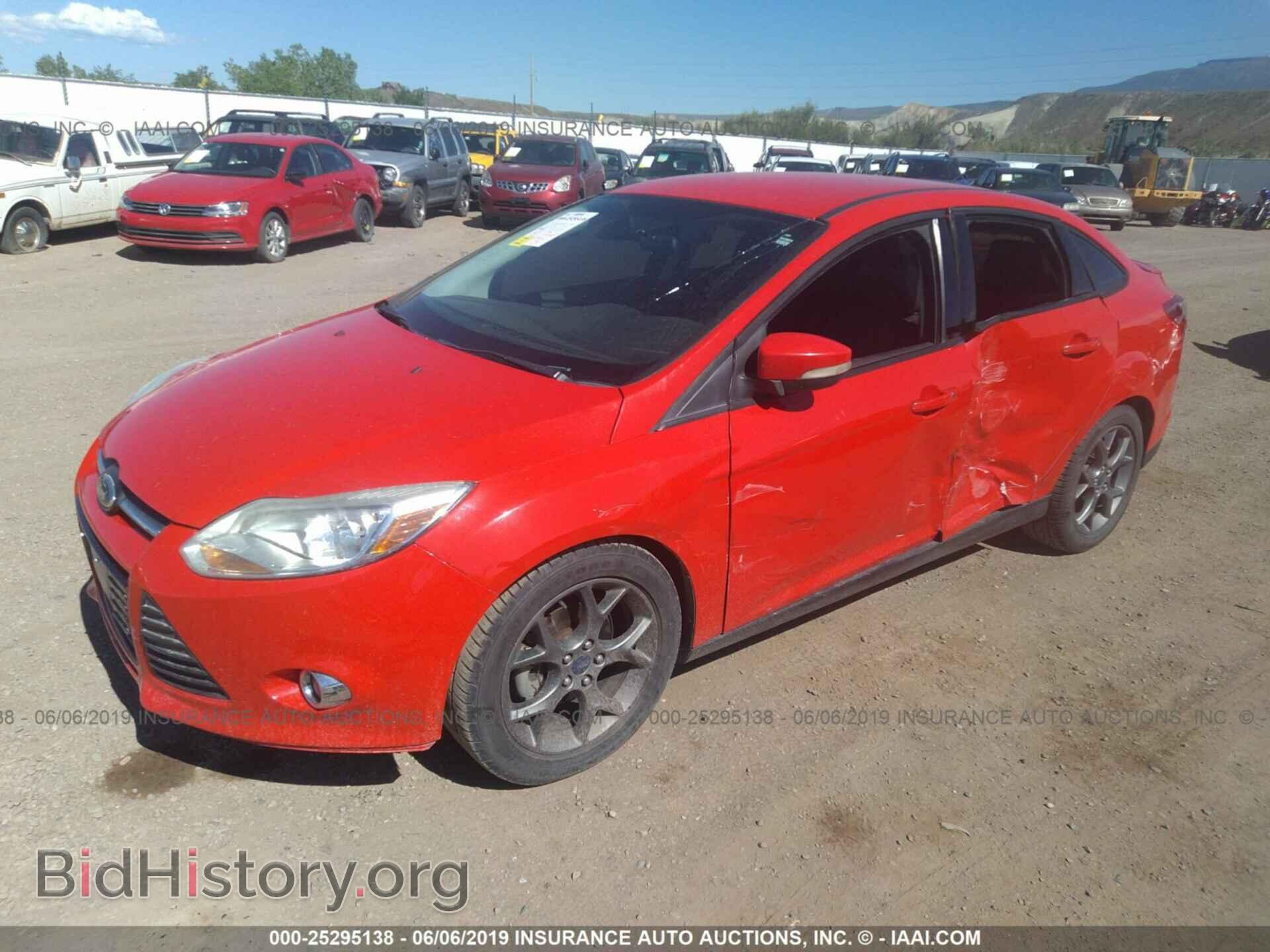 2013 FORD FOCUS - VIN: 1FADP3F28DL236591 - Photo 2