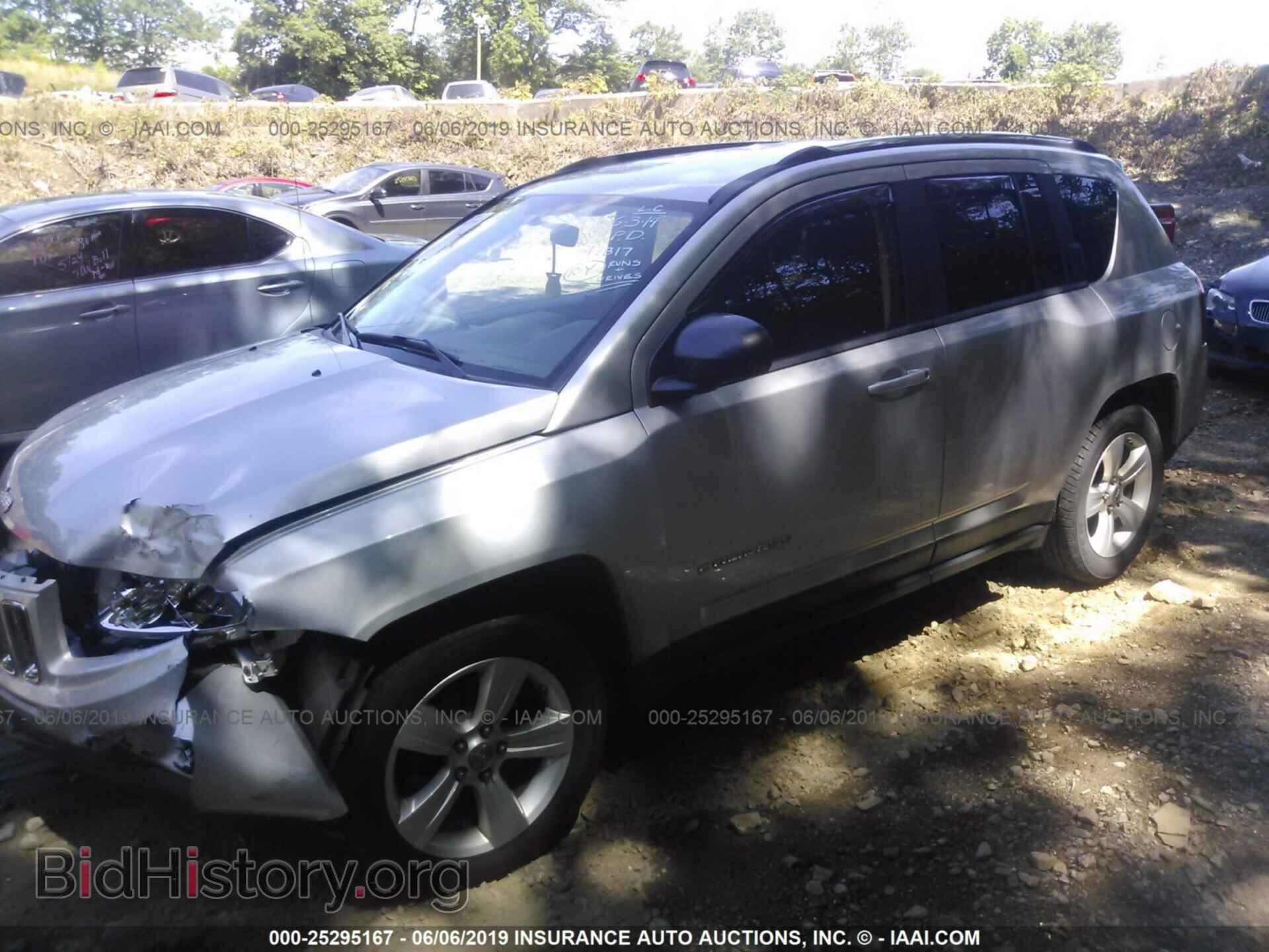 2012 JEEP COMPASS - VIN: 1C4NJDEB3CD564467 - Фото 2
