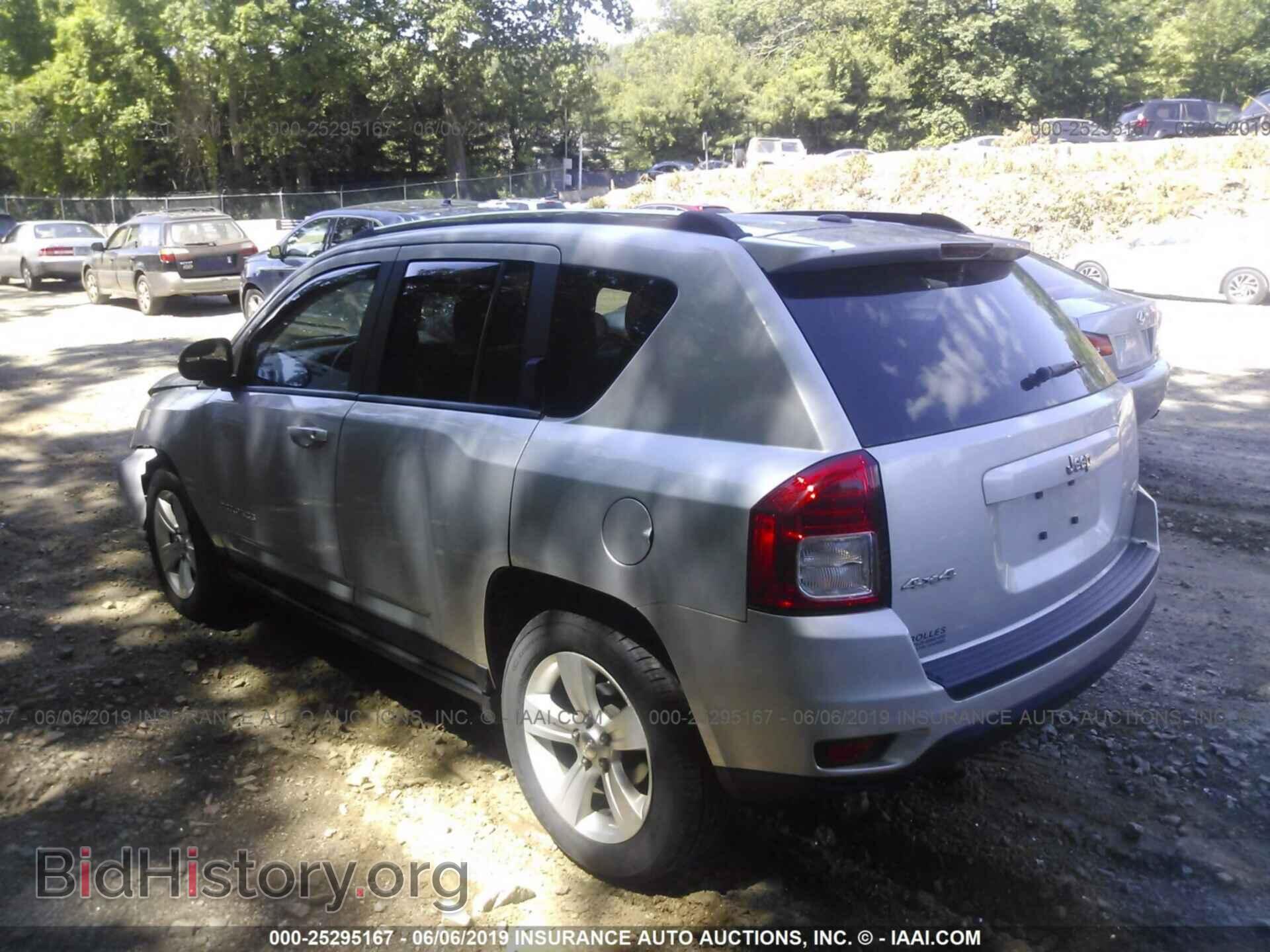 2012 JEEP COMPASS - VIN: 1C4NJDEB3CD564467 - Фото 3