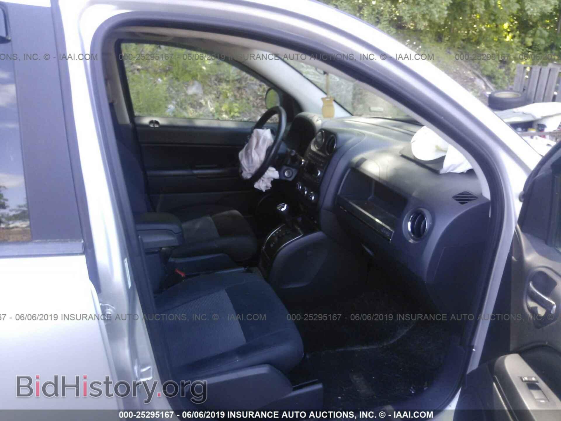 2012 JEEP COMPASS - VIN: 1C4NJDEB3CD564467 - Фото 5