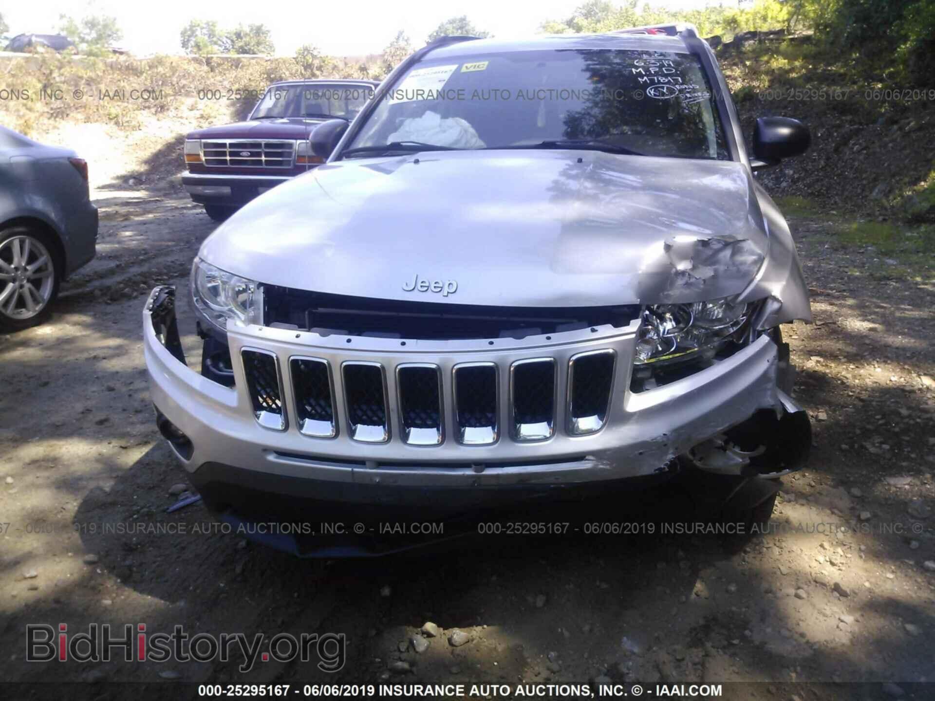 2012 JEEP COMPASS - VIN: 1C4NJDEB3CD564467 - Фото 6