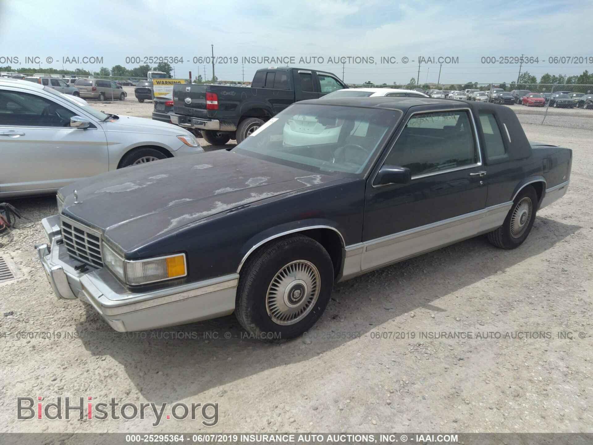 1993 CADILLAC DEVILLE - VIN: 1G6CD13B2P4260345 - Photo 2