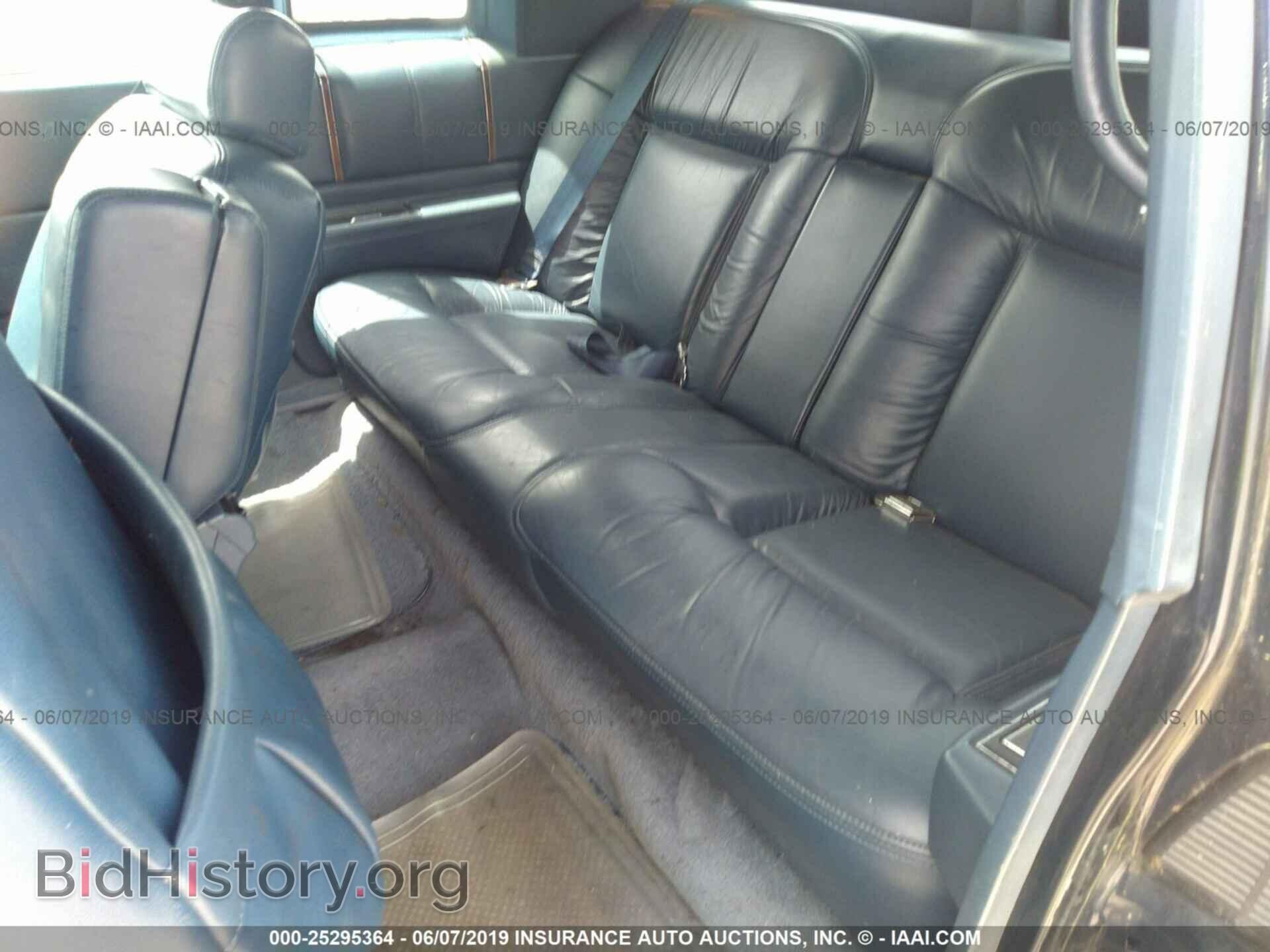 1993 CADILLAC DEVILLE - VIN: 1G6CD13B2P4260345 - Photo 8