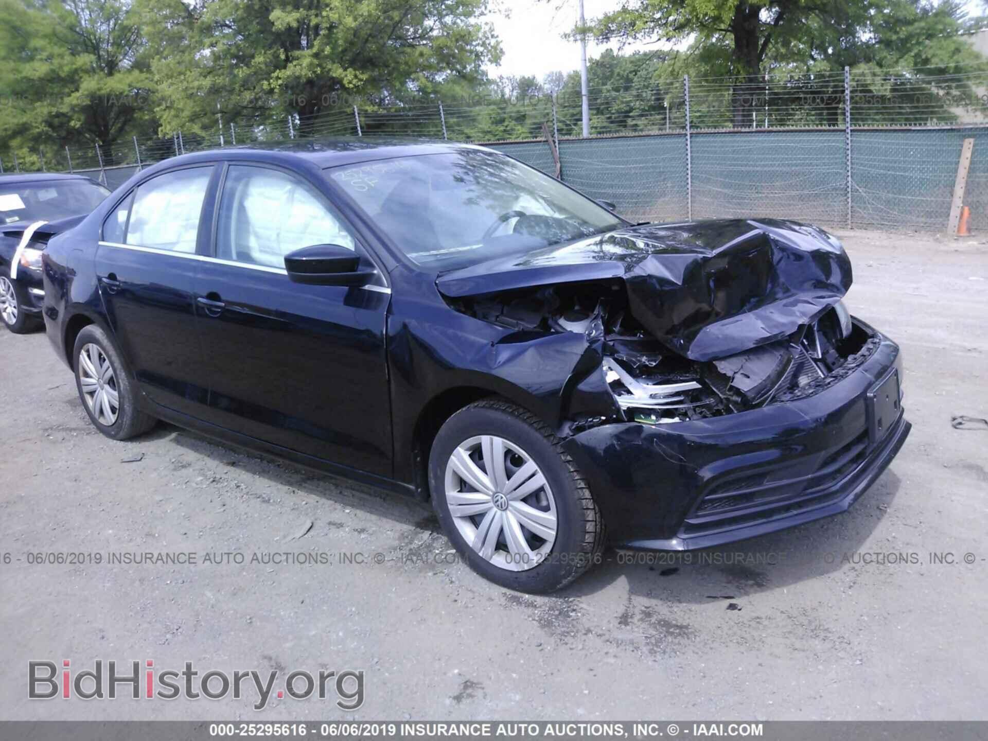 Фотография 3VW167AJ6HM368238 - VOLKSWAGEN JETTA 2017