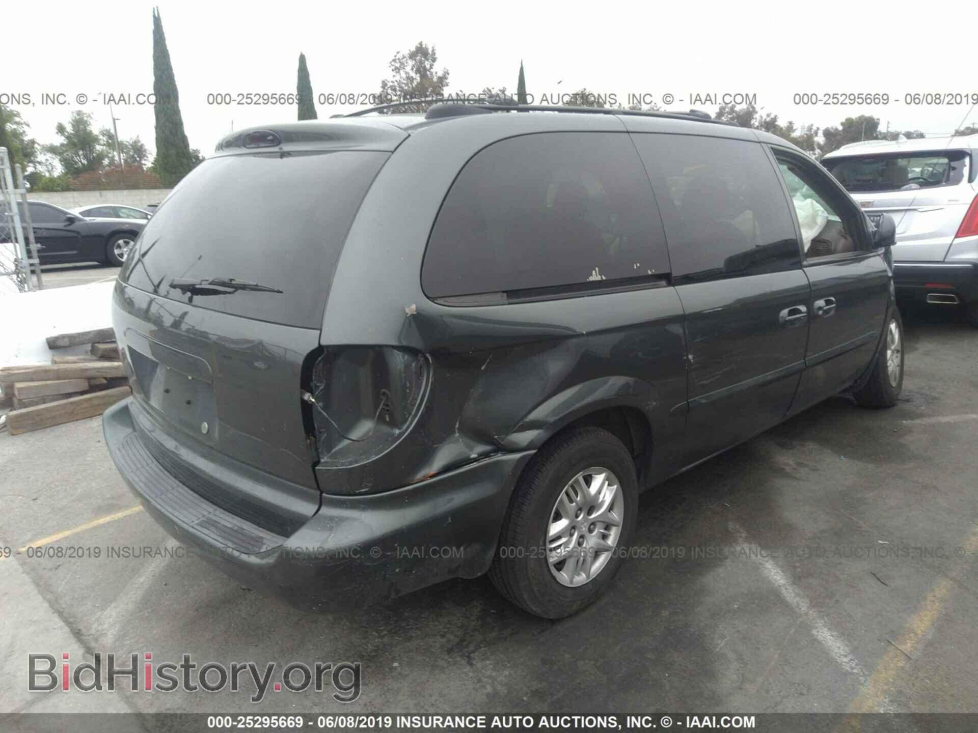 2002 DODGE GRAND CARAVAN - VIN: 1B4GP44362B618045 - Фото 4