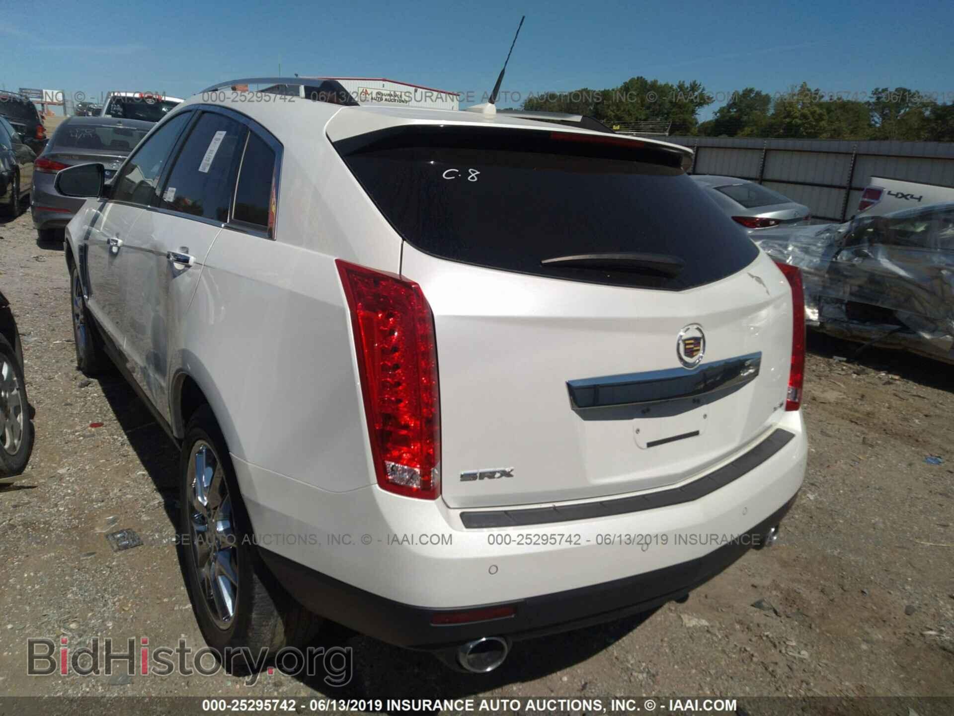 2013 CADILLAC SRX - VIN: 3GYFNEE38DS521567 - Фото 3