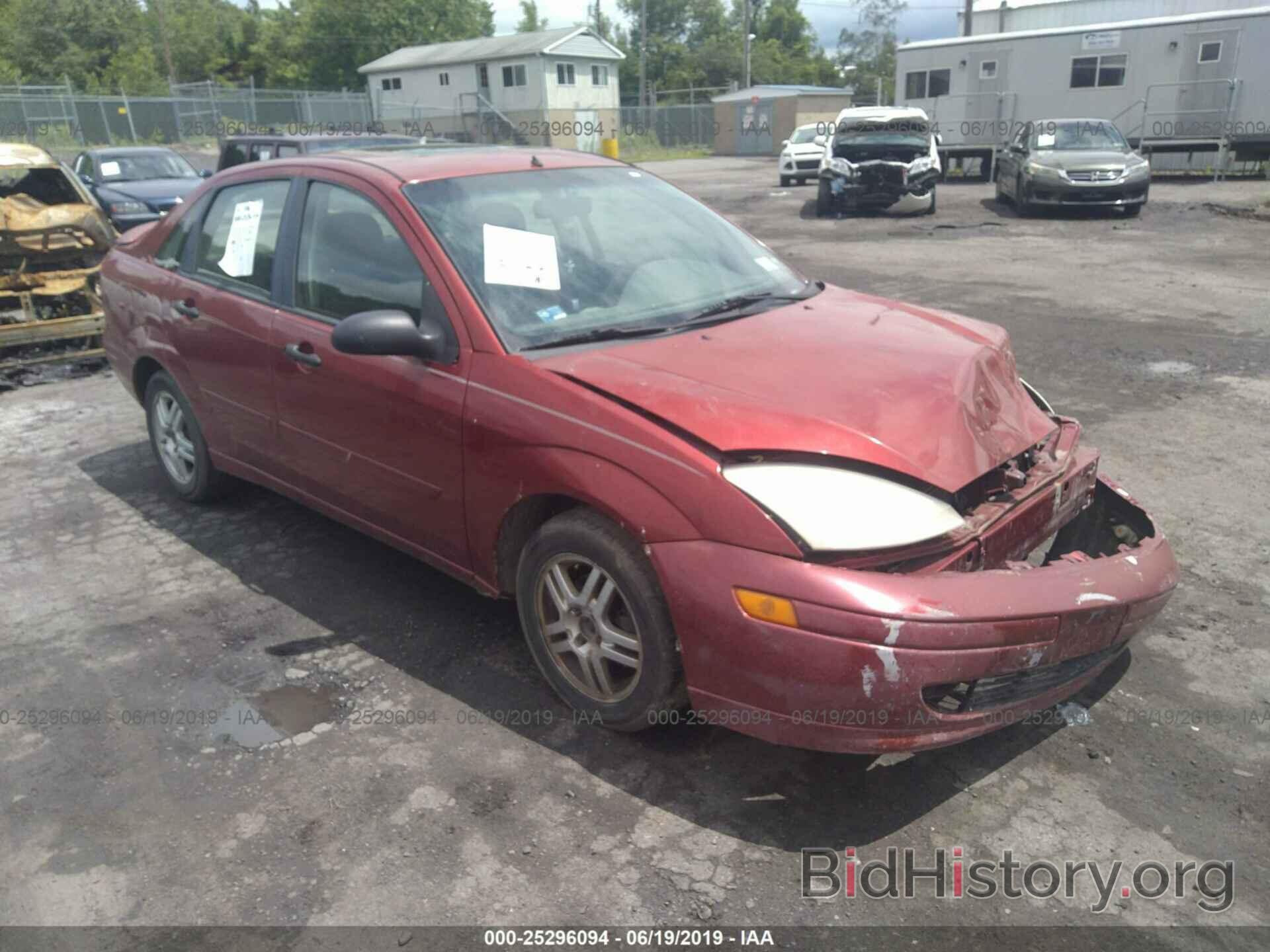 Photo 1FAFP3433YW405814 - FORD FOCUS 2000