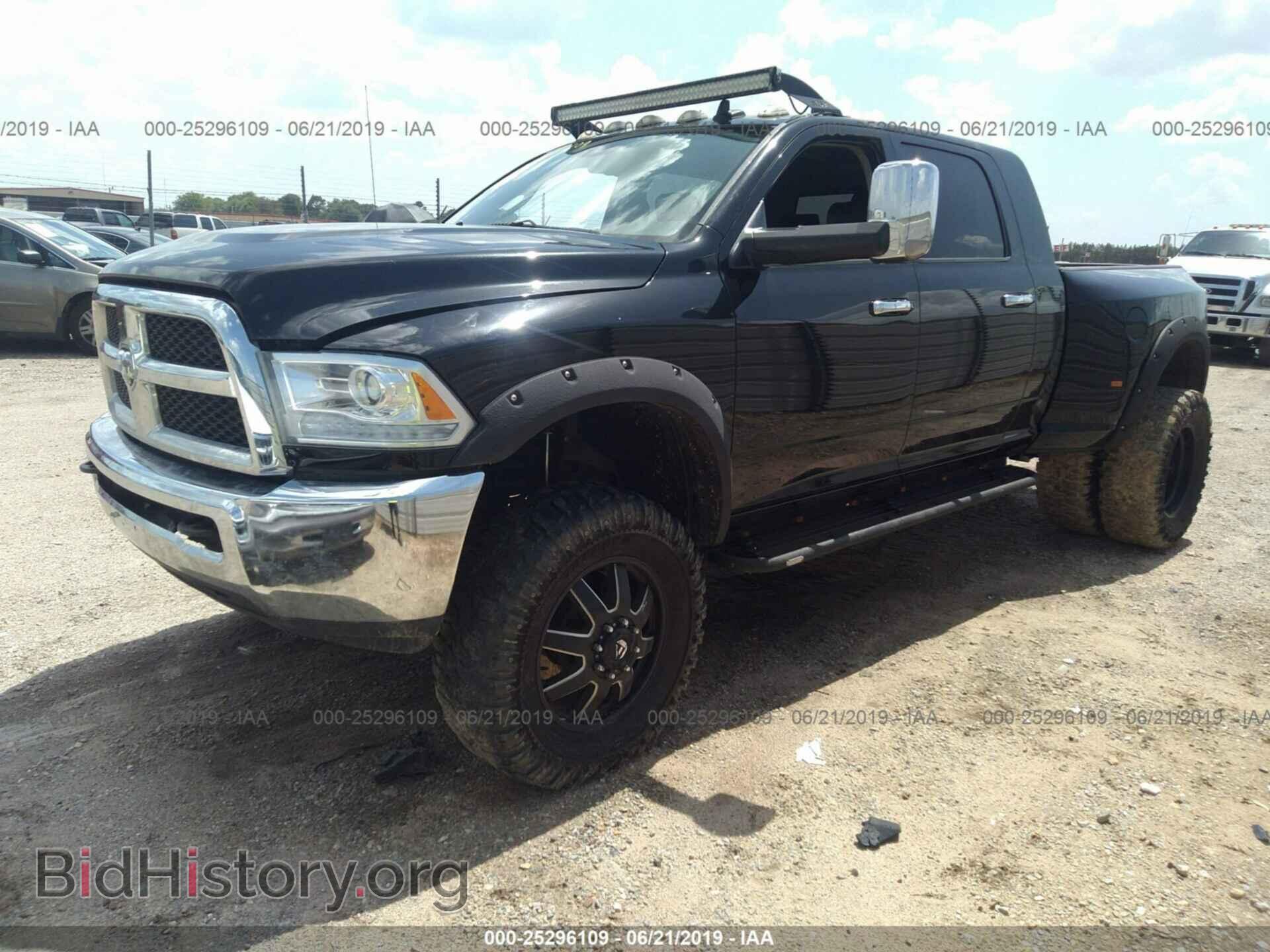 2015 RAM 3500 - VIN: 3C63RRML9FG509186 - Фото 2