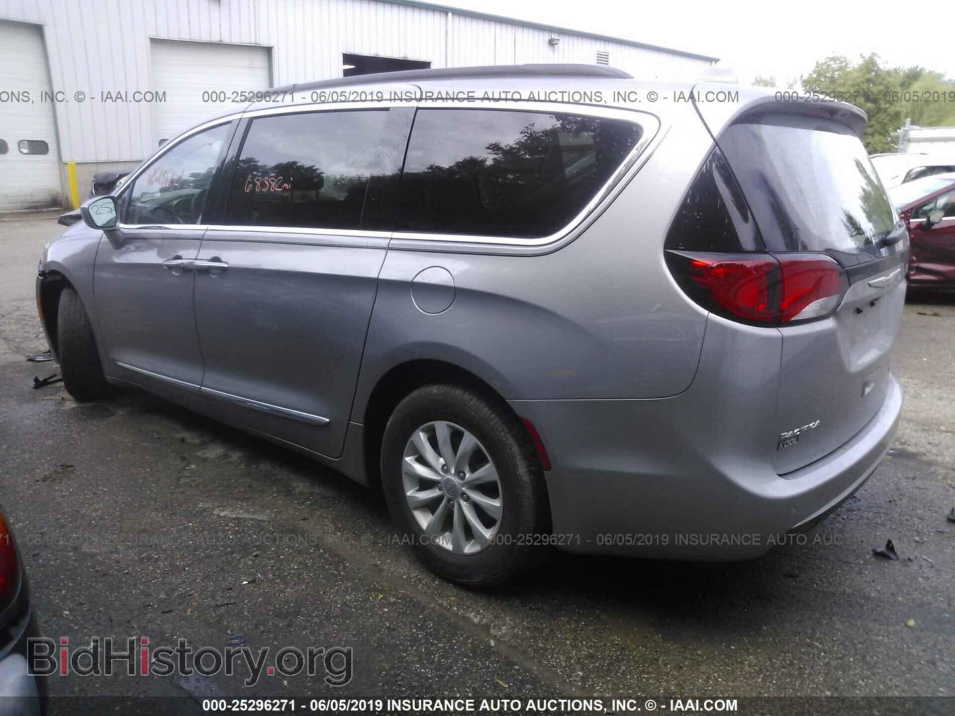 2017 CHRYSLER PACIFICA - VIN: 2C4RC1BG4HR576755 - Photo 3