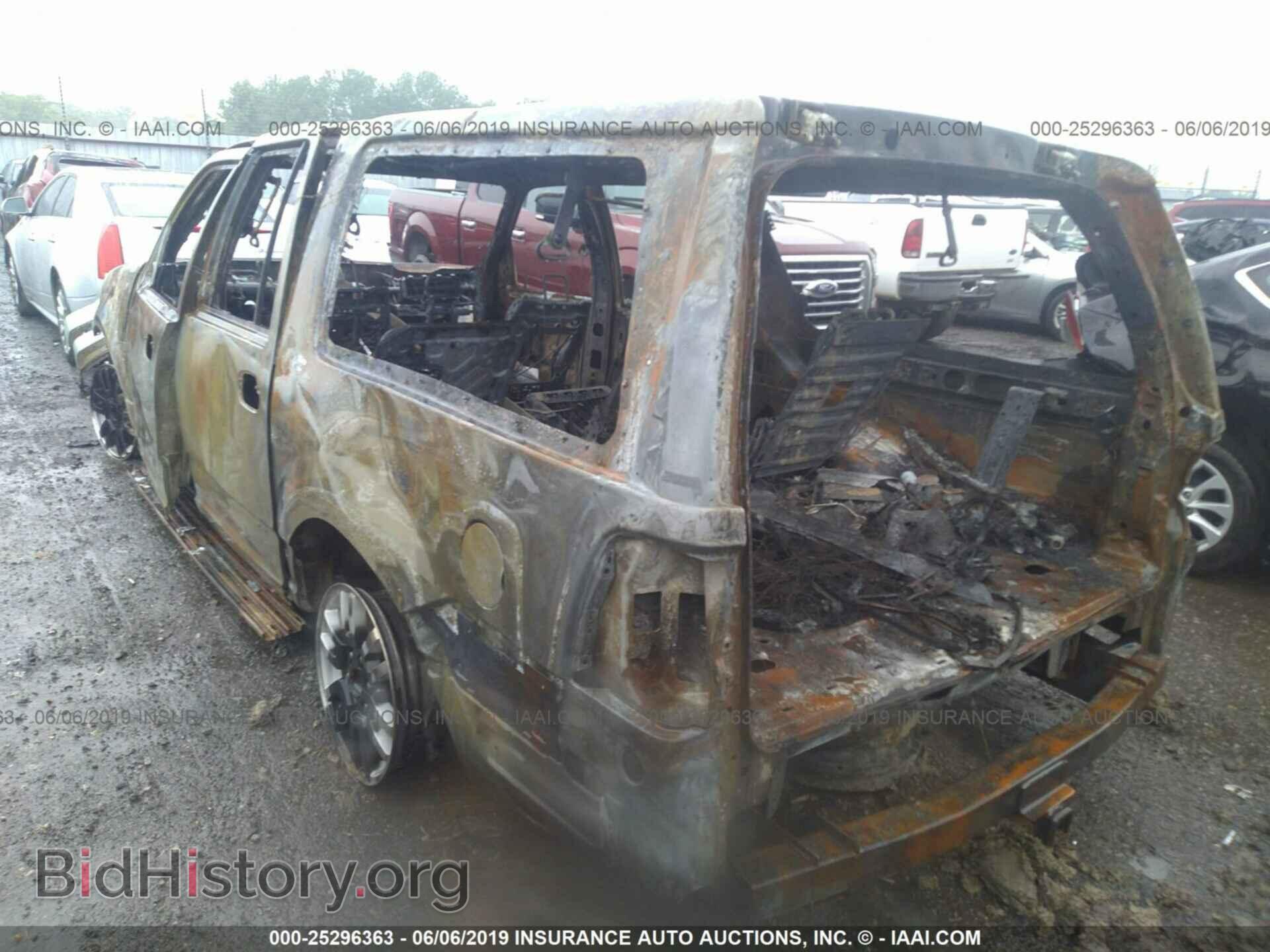 2007 FORD EXPEDITION - VIN: 1FMFK175X7LA60190 - Фото 3